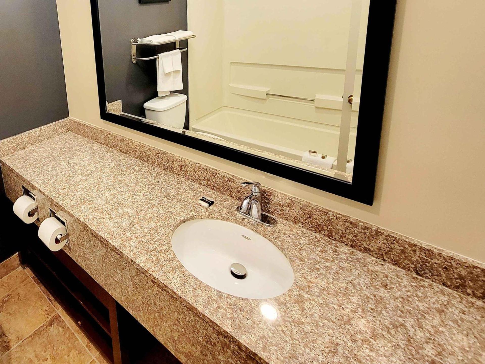 Extended Stay America Suites - Buffalo - Airport photo 36