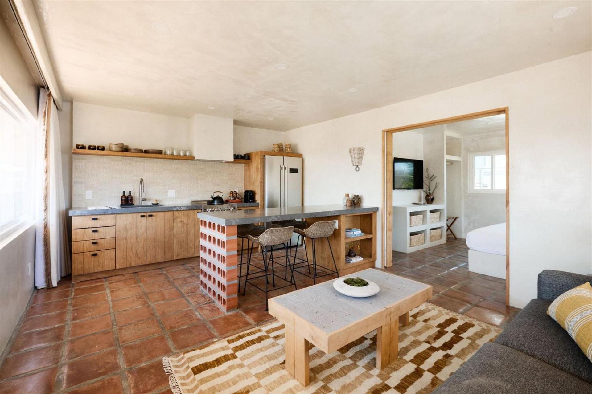 Los Bungalows photo 55