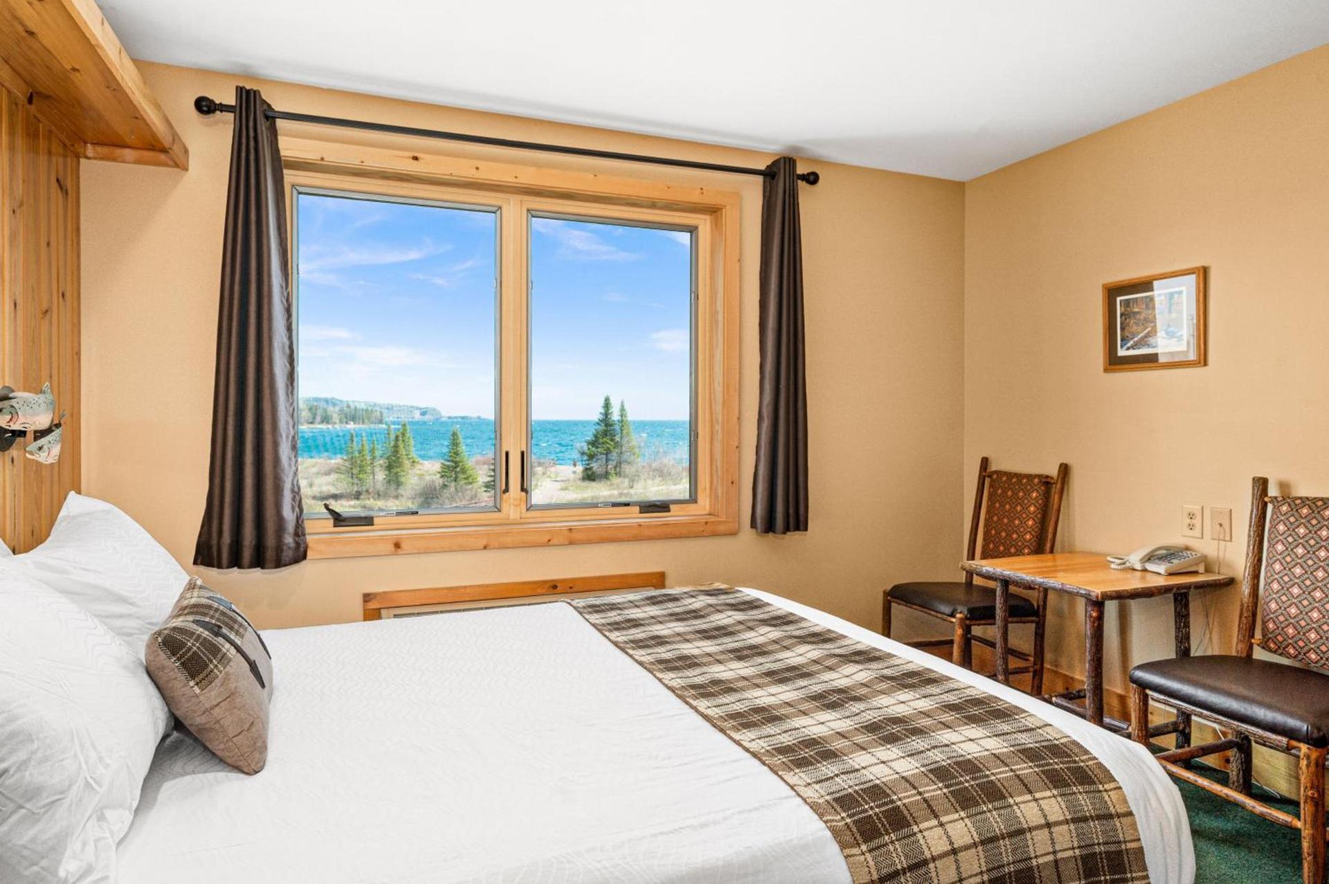 Superior Shores Resort photo 46