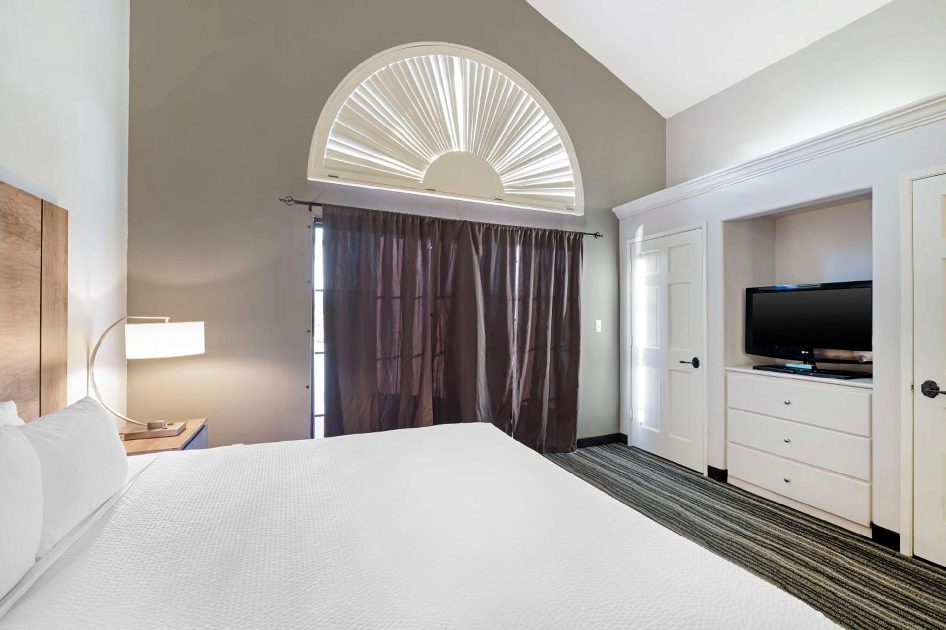 Best Western Posada Royale Hotel & Suites photo 6