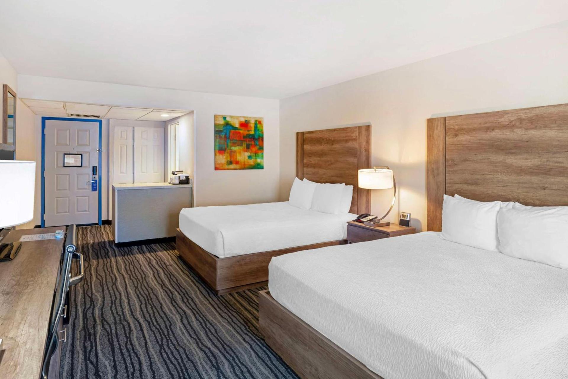 Best Western Posada Royale Hotel & Suites photo 18
