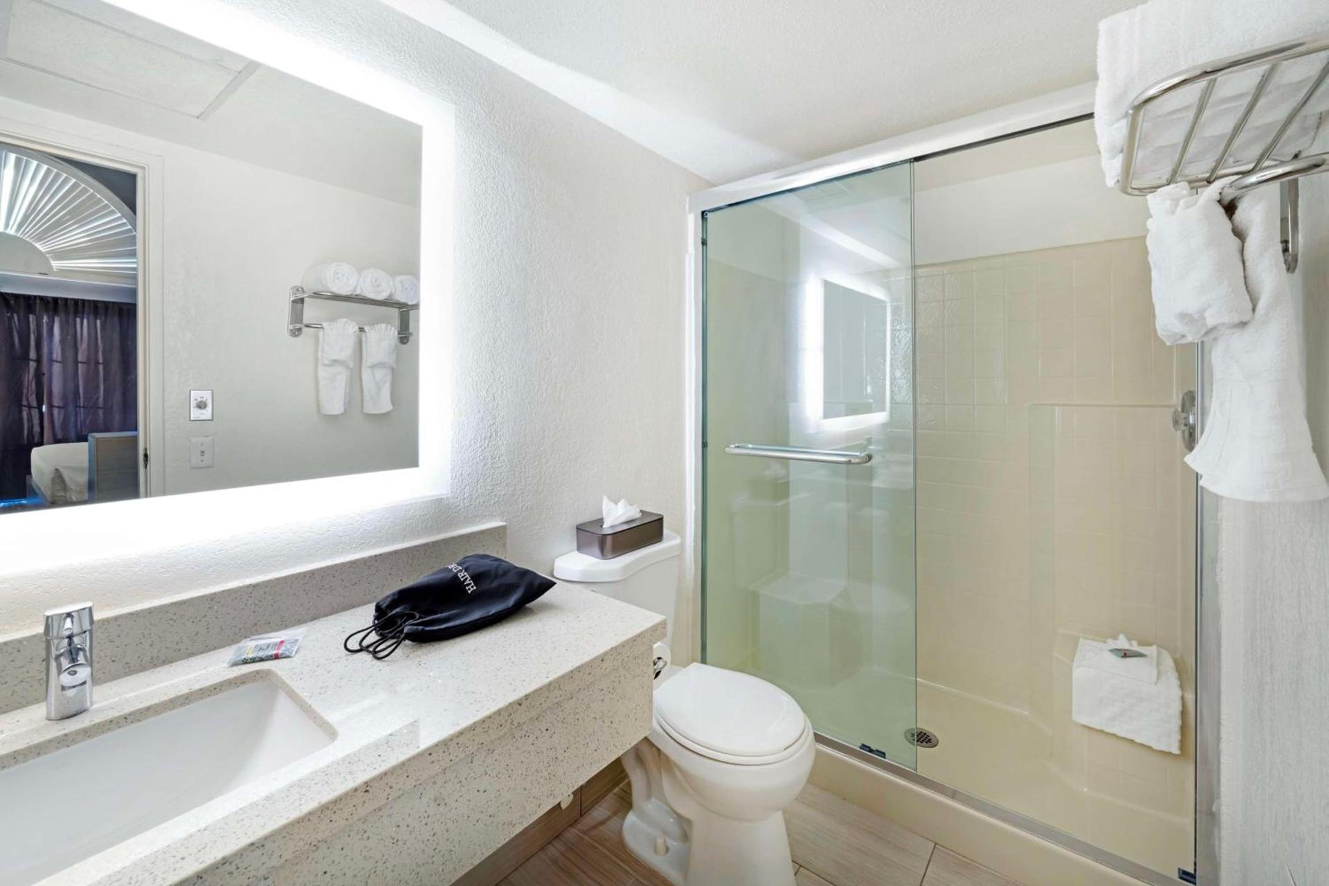 Best Western Posada Royale Hotel & Suites photo 33
