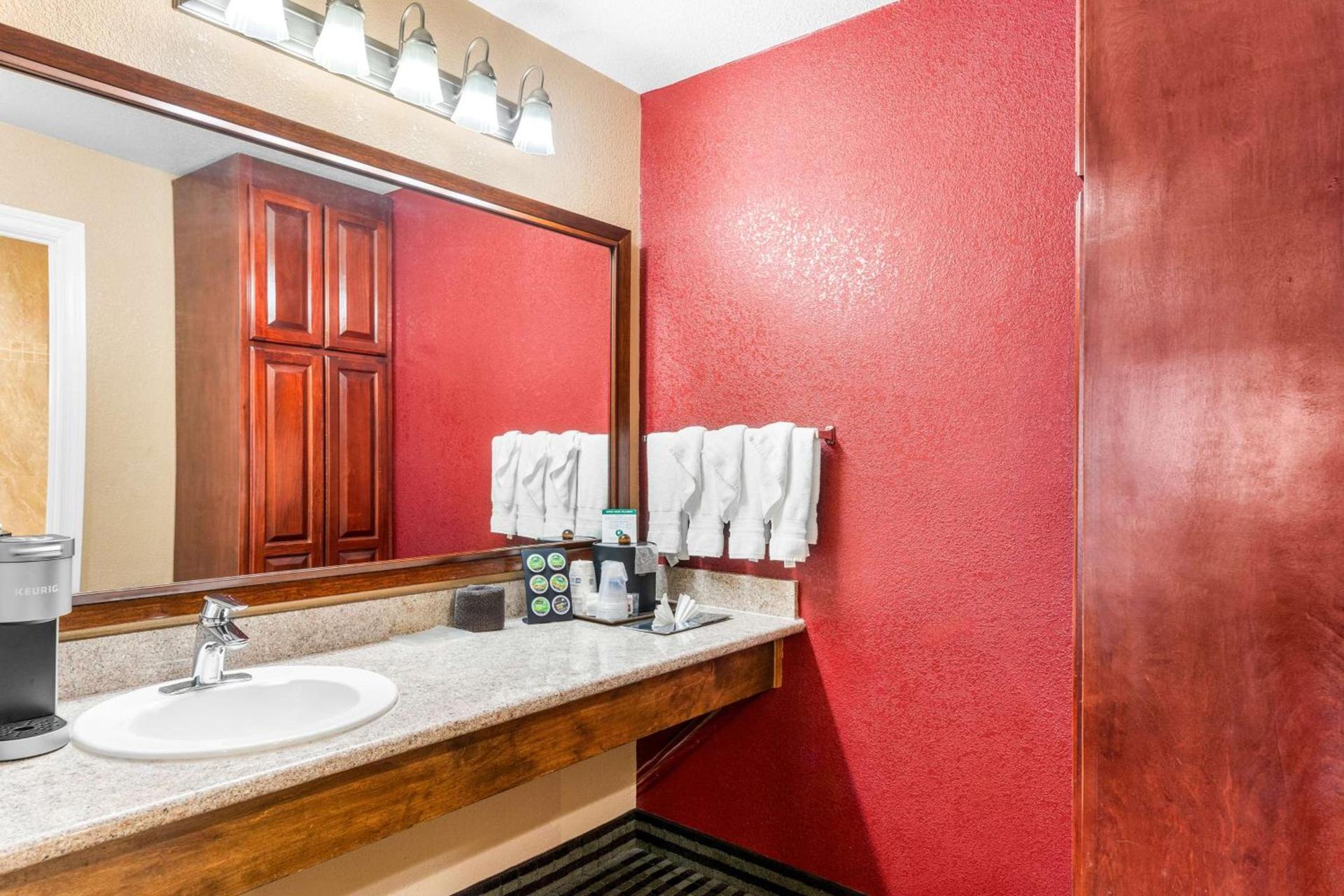 Best Western Plus Yosemite Way Station photo 22