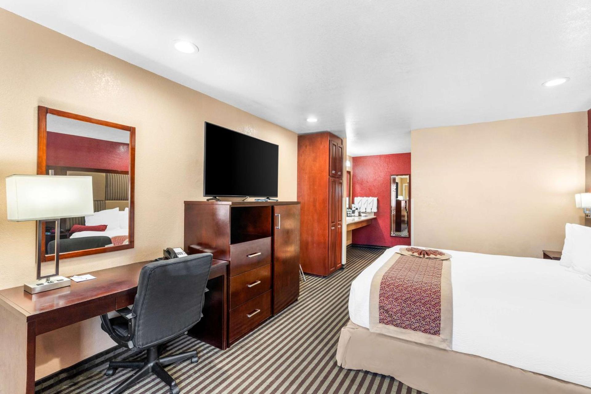 Best Western Plus Yosemite Way Station photo 24