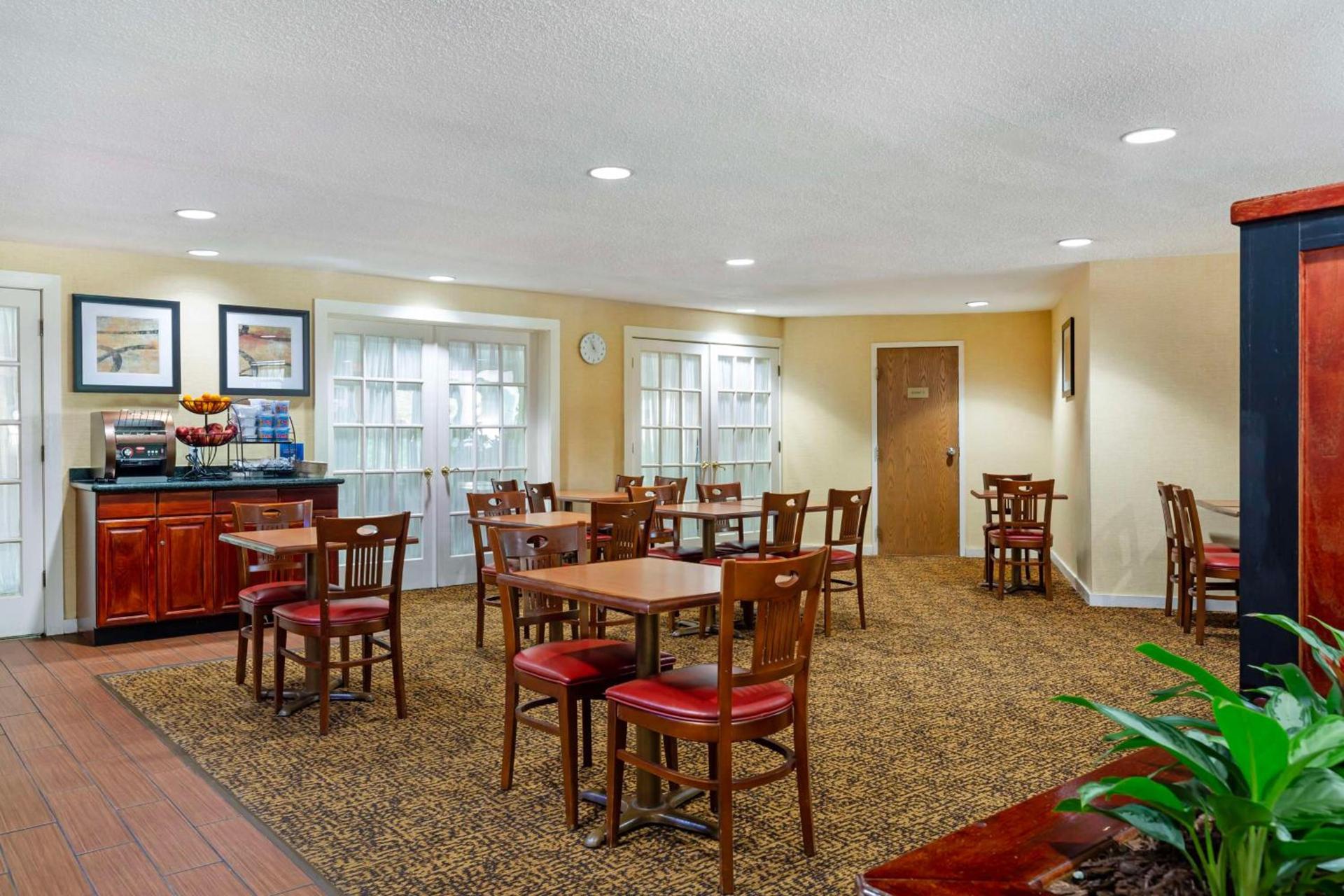 Best Western Rockland photo 18