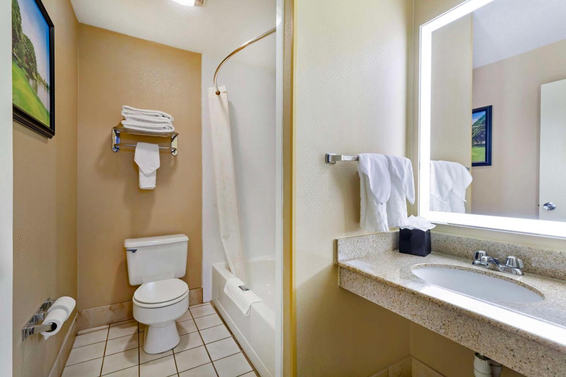 Best Western Rockland photo 25