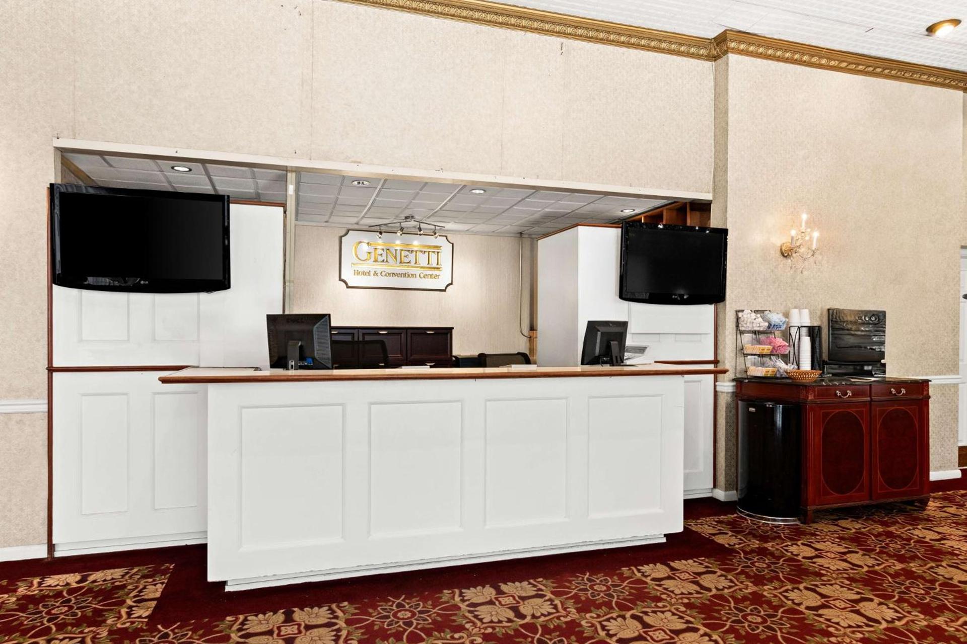 Genetti Hotel, SureStay Collection by Best Western photo 11