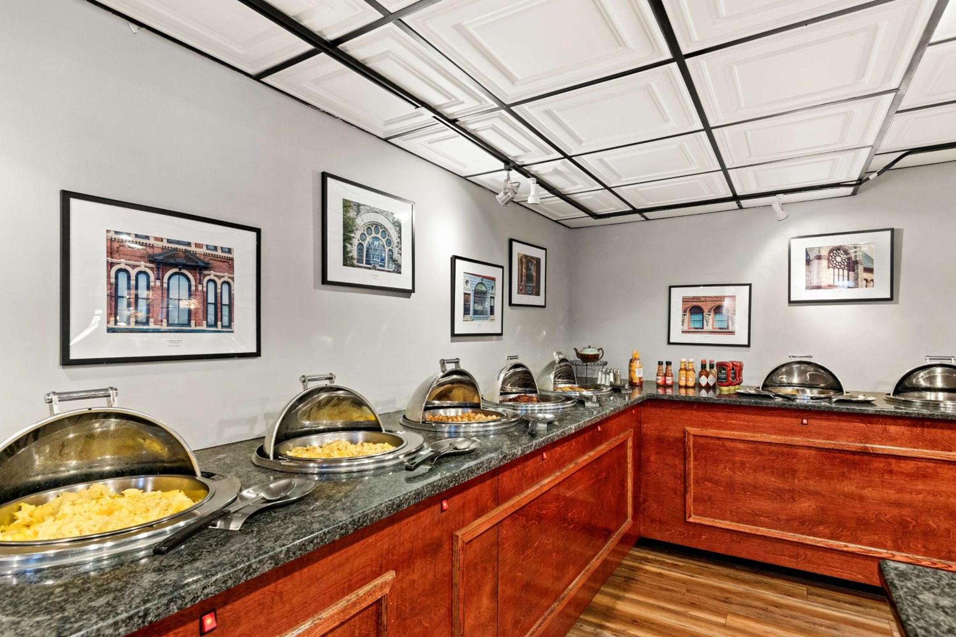 Genetti Hotel, SureStay Collection by Best Western photo 15