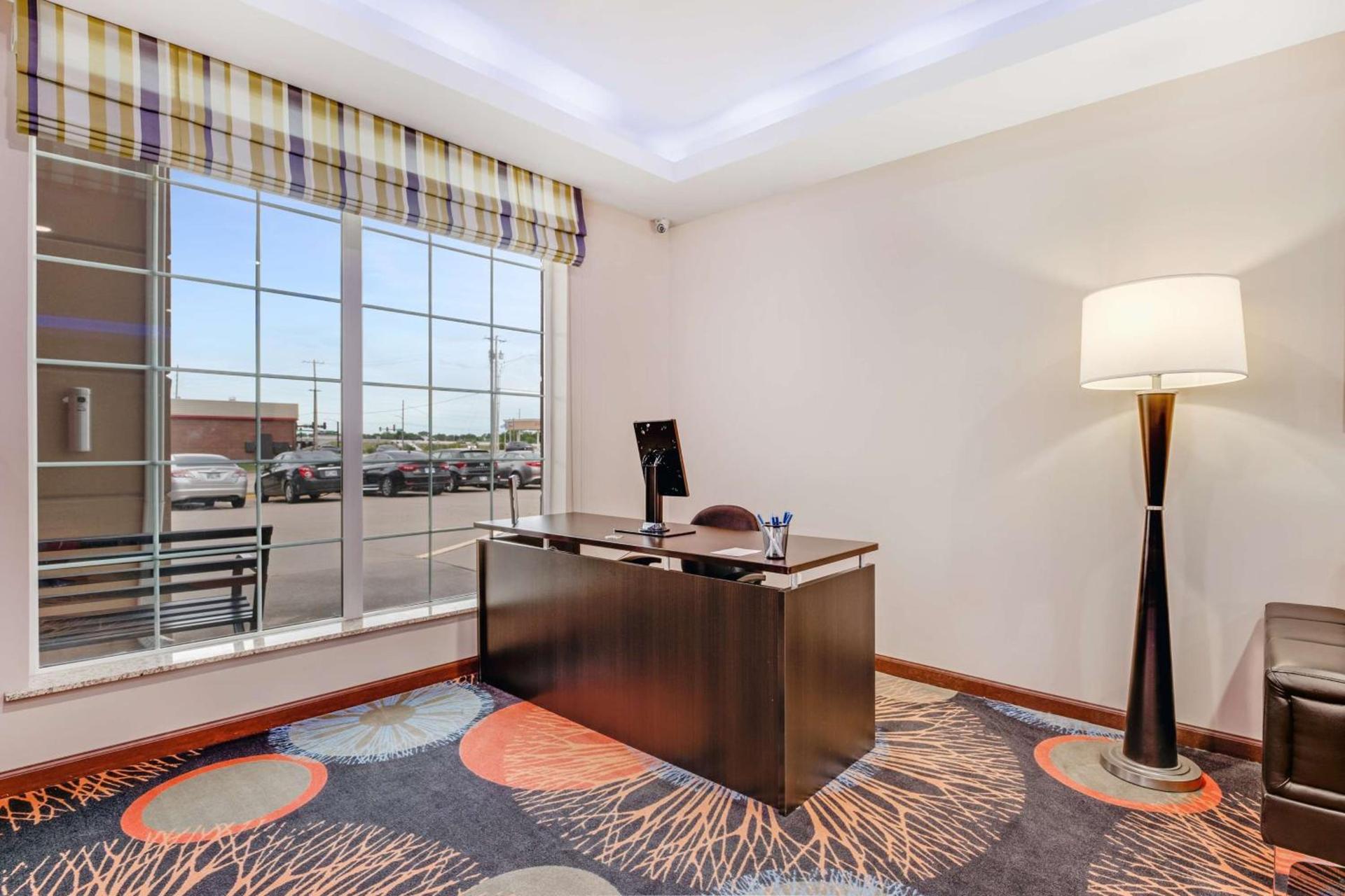 SureStay Plus Hotel by Best Western Owasso Tulsa North photo 9