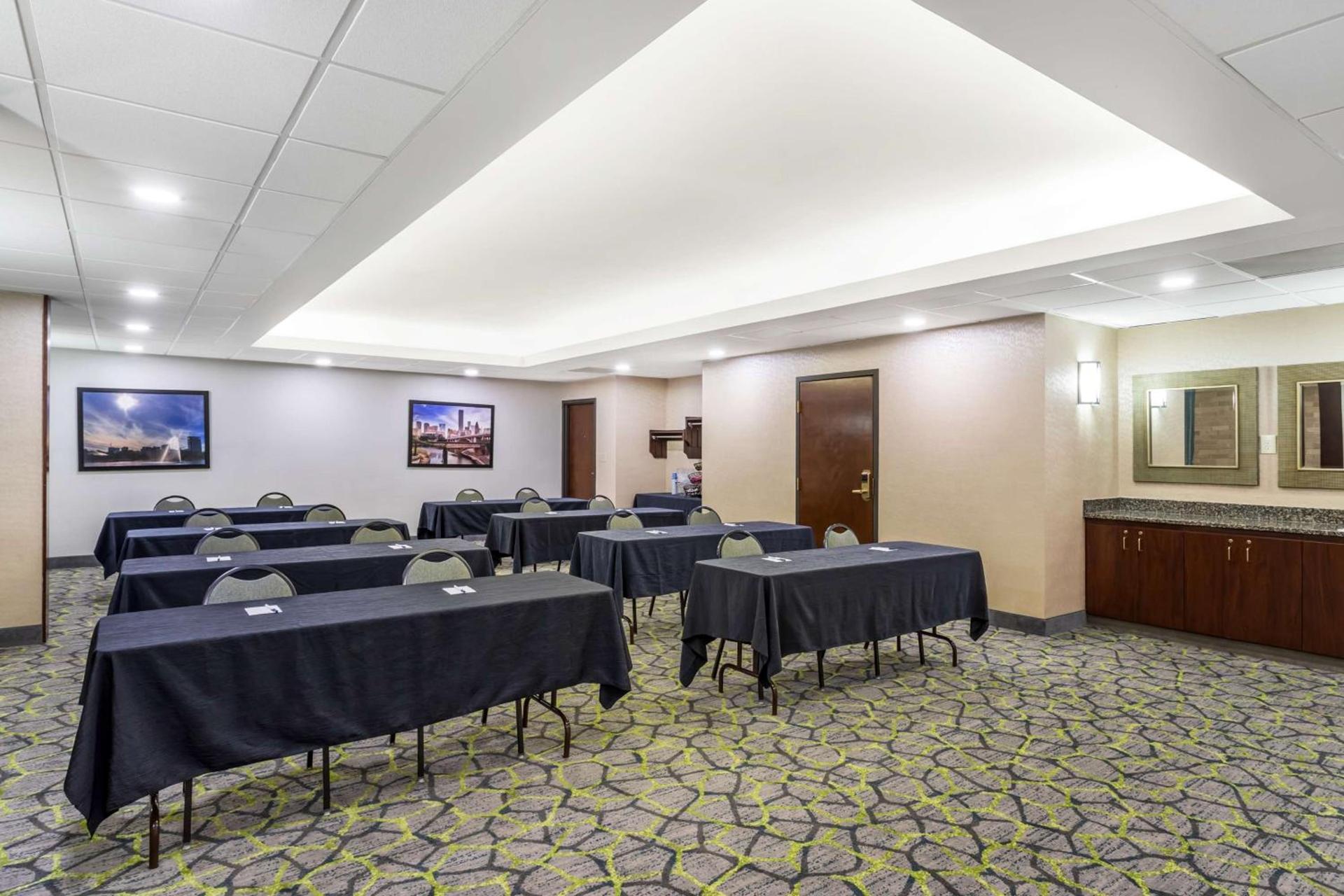 Best Western Plus Houston Energy Corridor photo 4