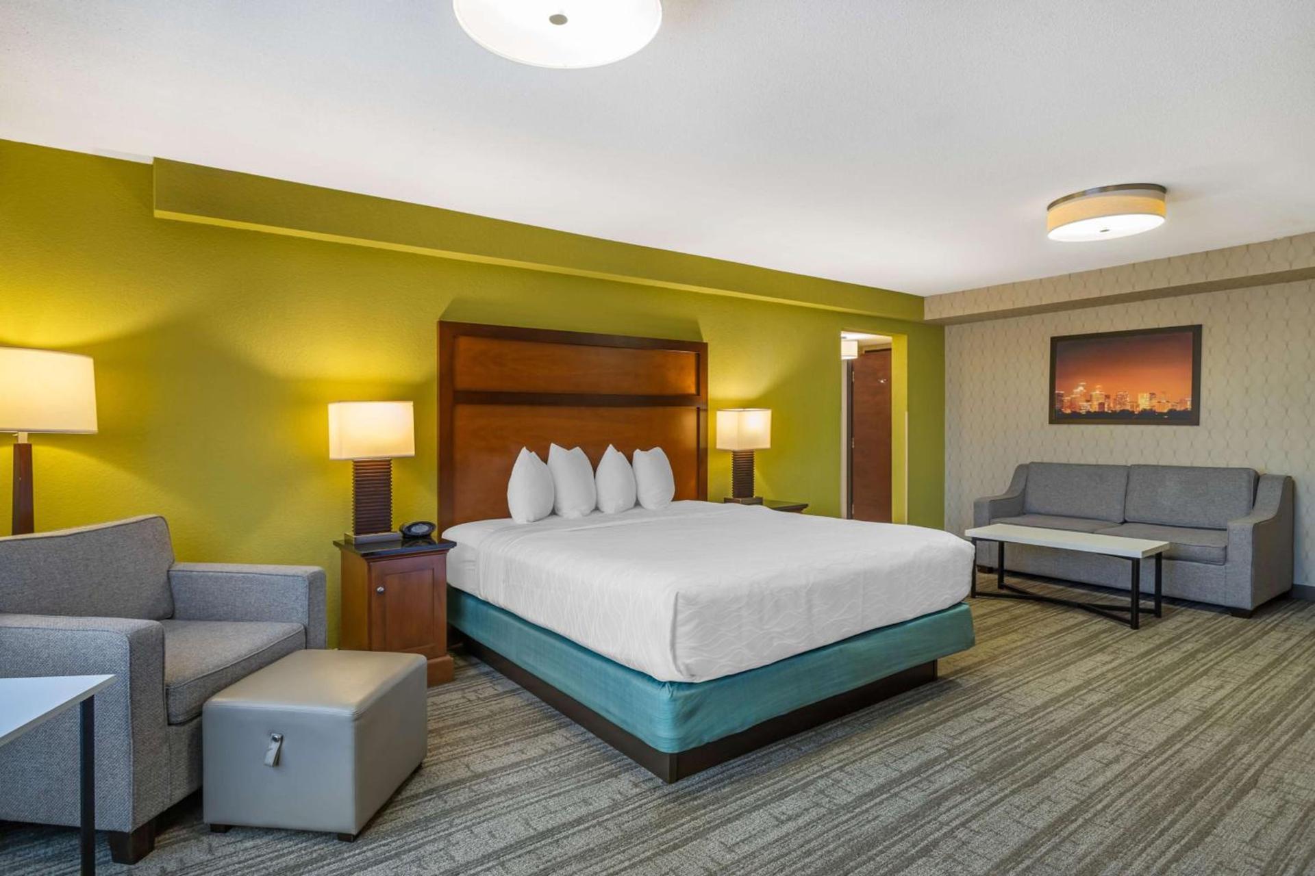 Best Western Plus Houston Energy Corridor photo 15