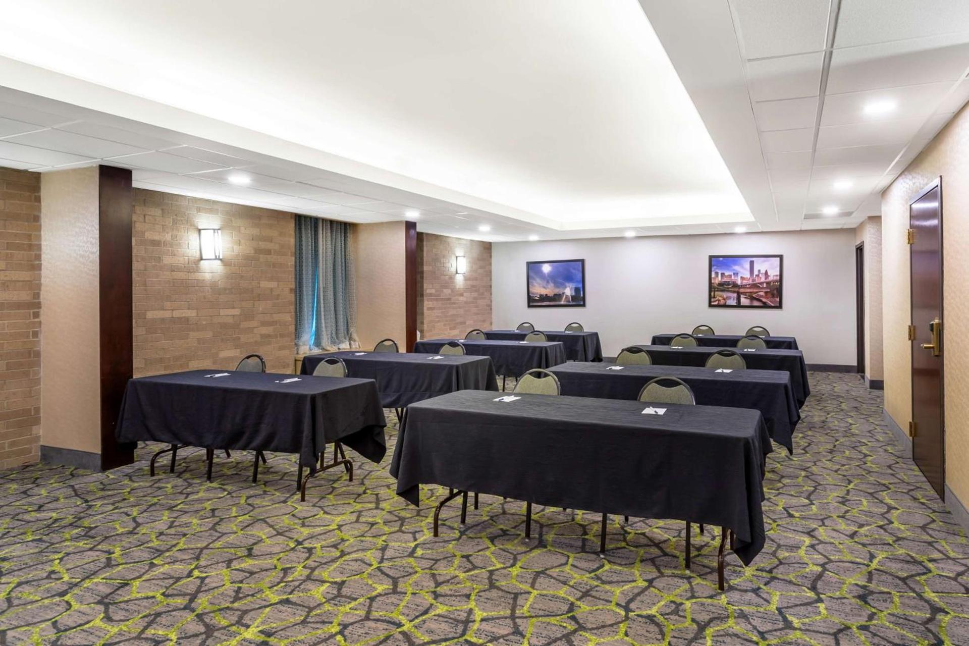 Best Western Plus Houston Energy Corridor photo 30