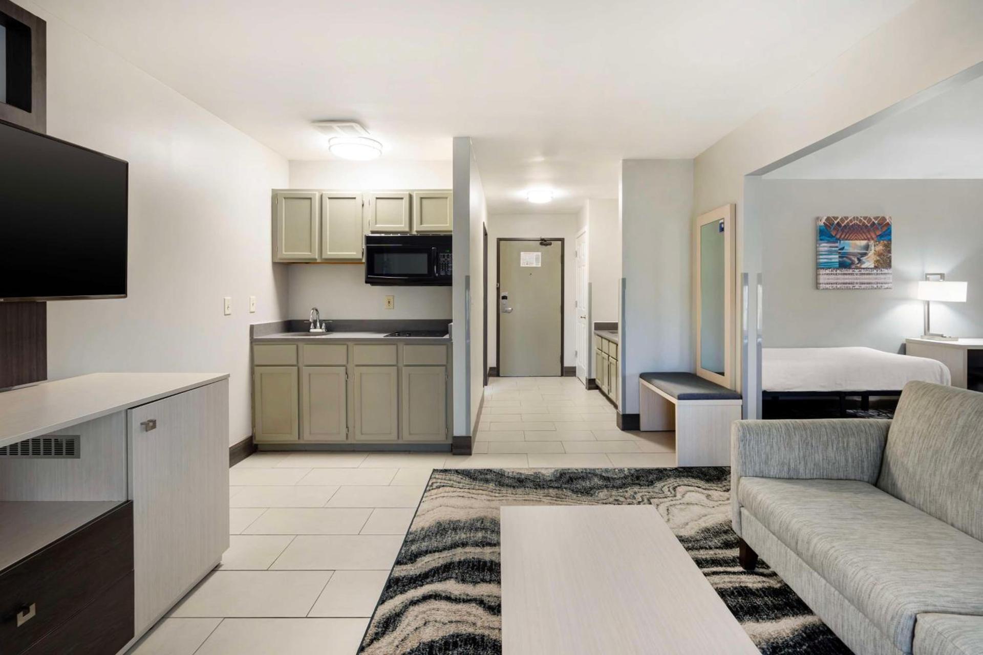 Best Western Morton Inn photo 15