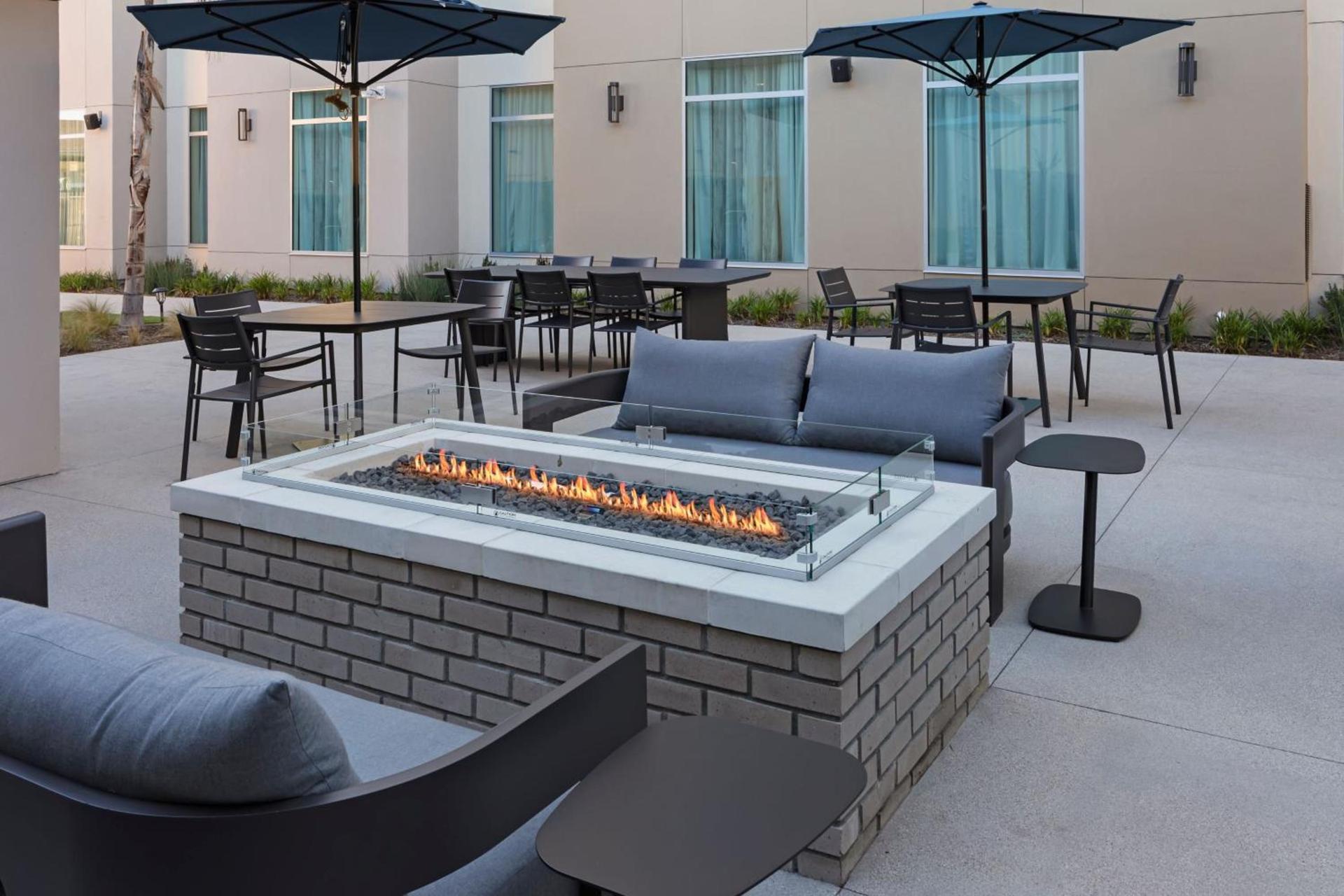 Residence Inn by Marriott Chatsworth photo 26