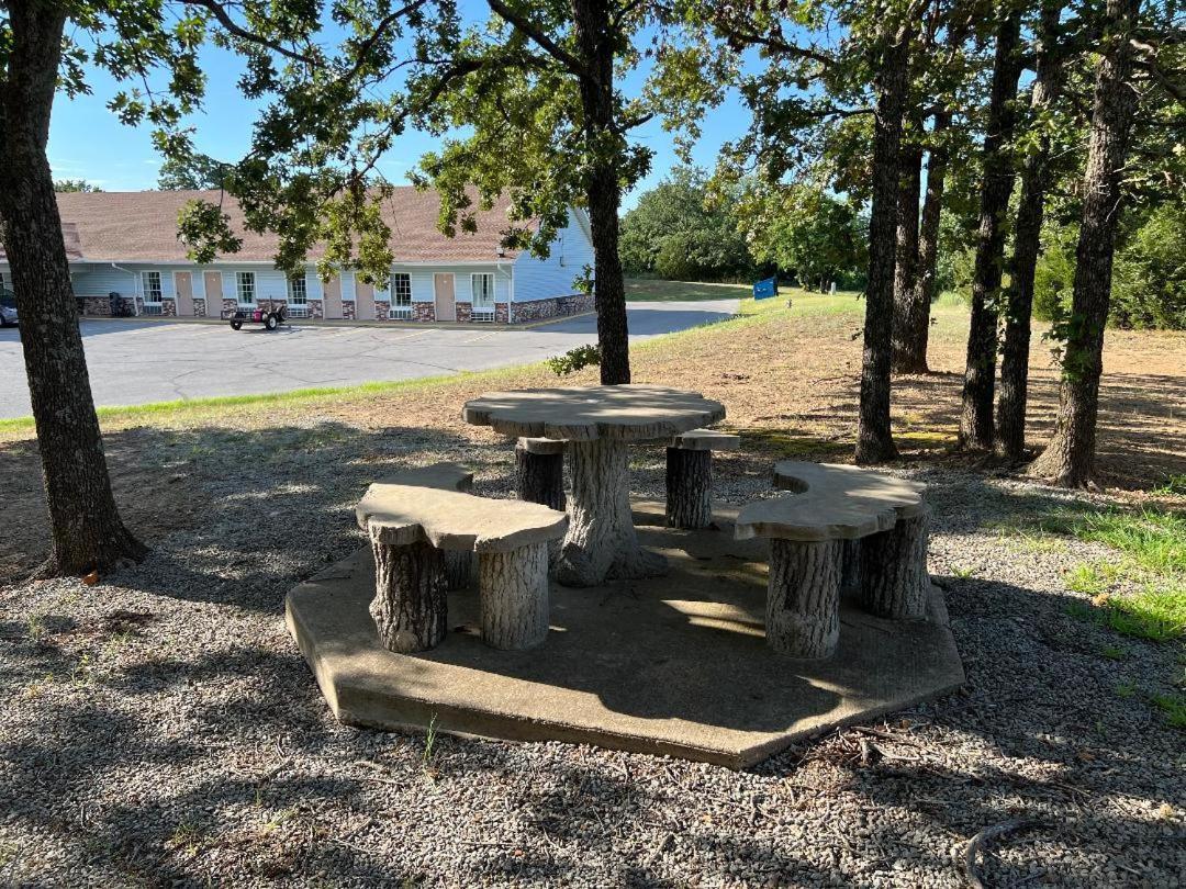 Boomtown Inn photo 23