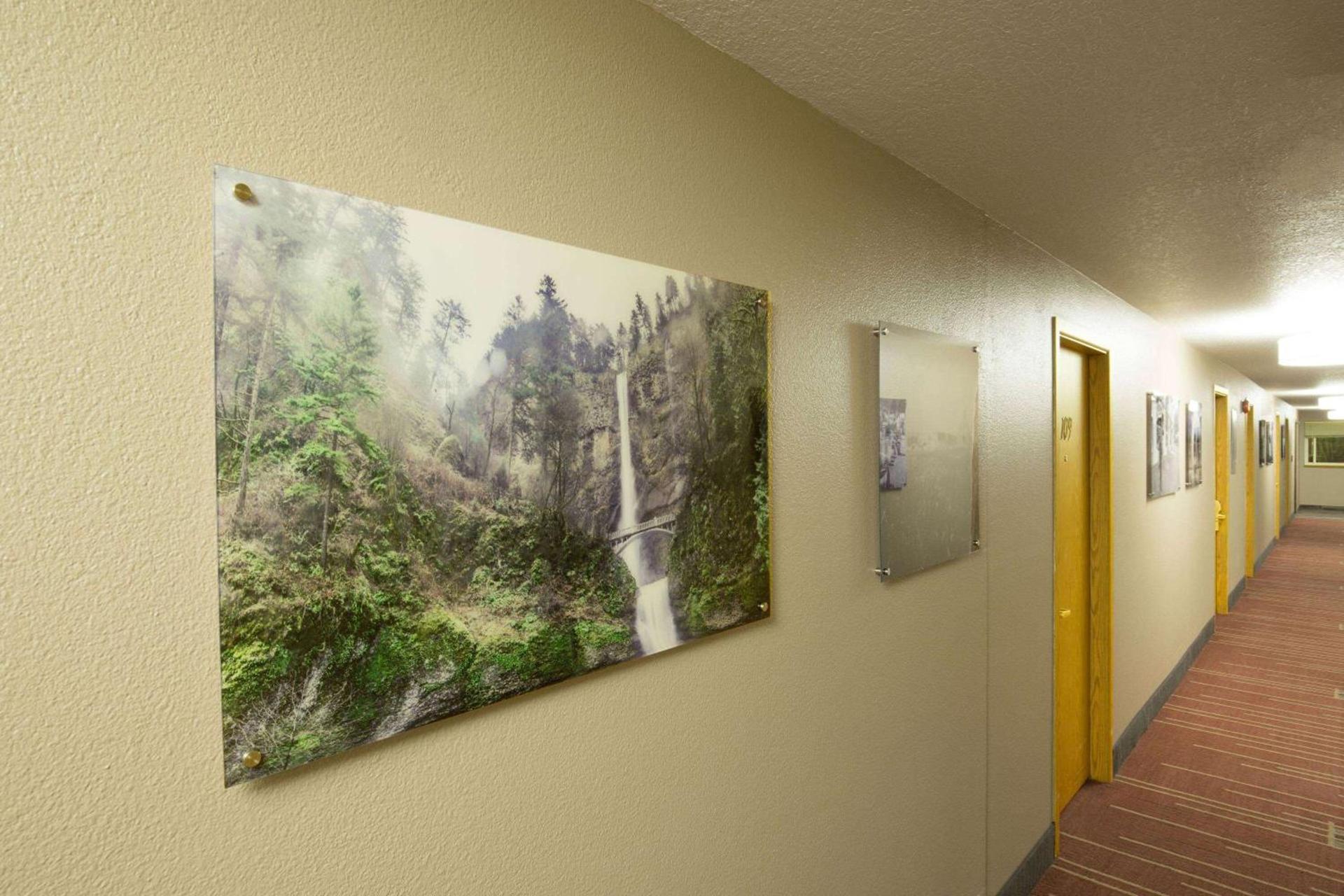 Travelodge by Wyndham East Portland/Gresham photo 3