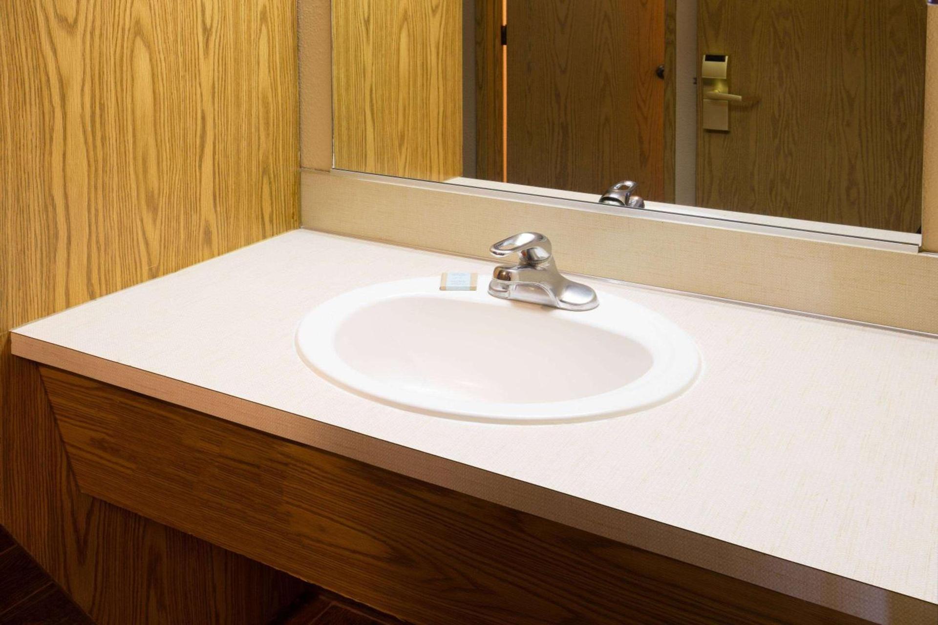 Travelodge by Wyndham East Portland/Gresham photo 7