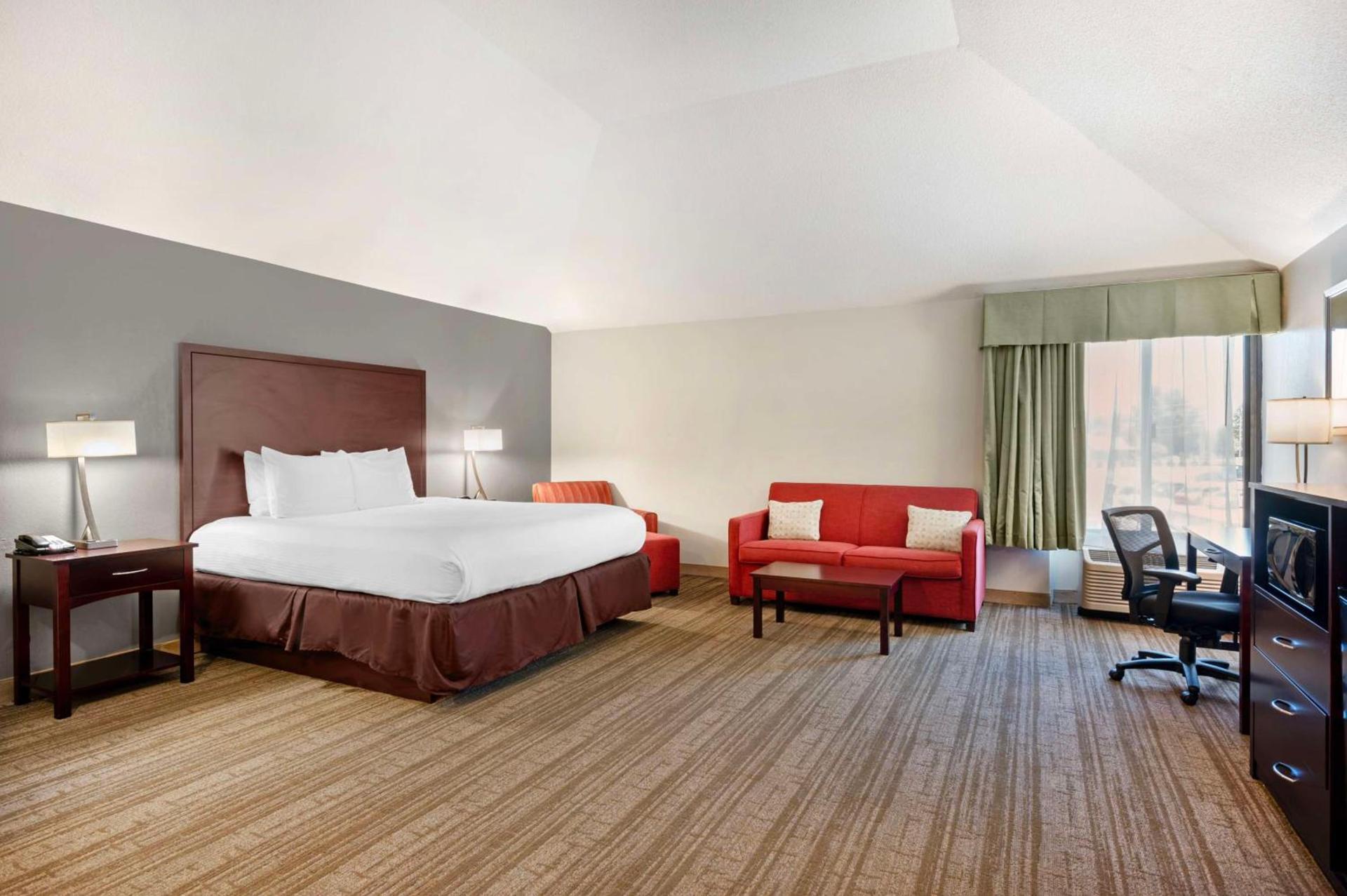 Best Western Ashbury Inn photo 12