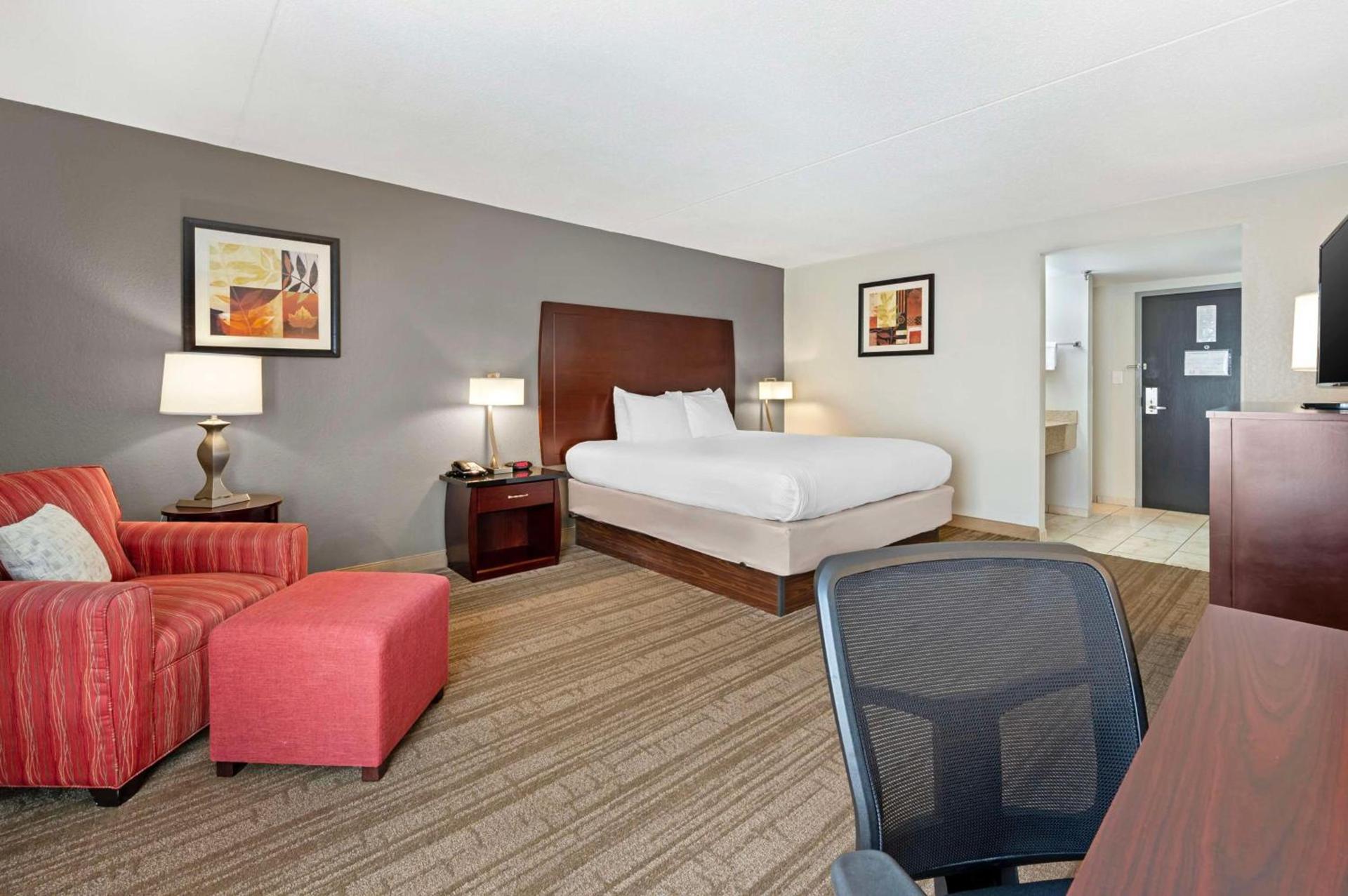 Best Western Ashbury Inn photo 16