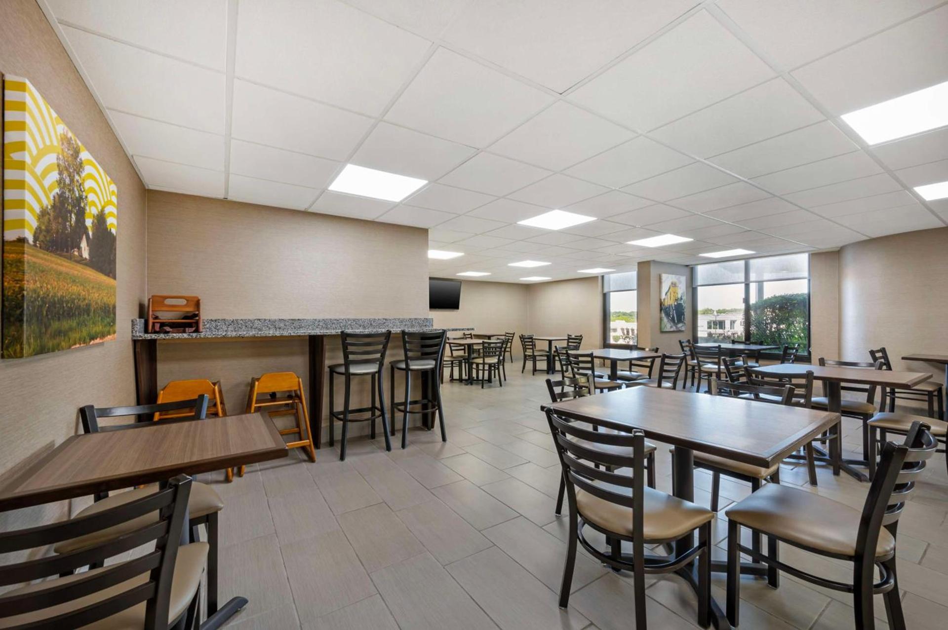 Best Western Ashbury Inn photo 32