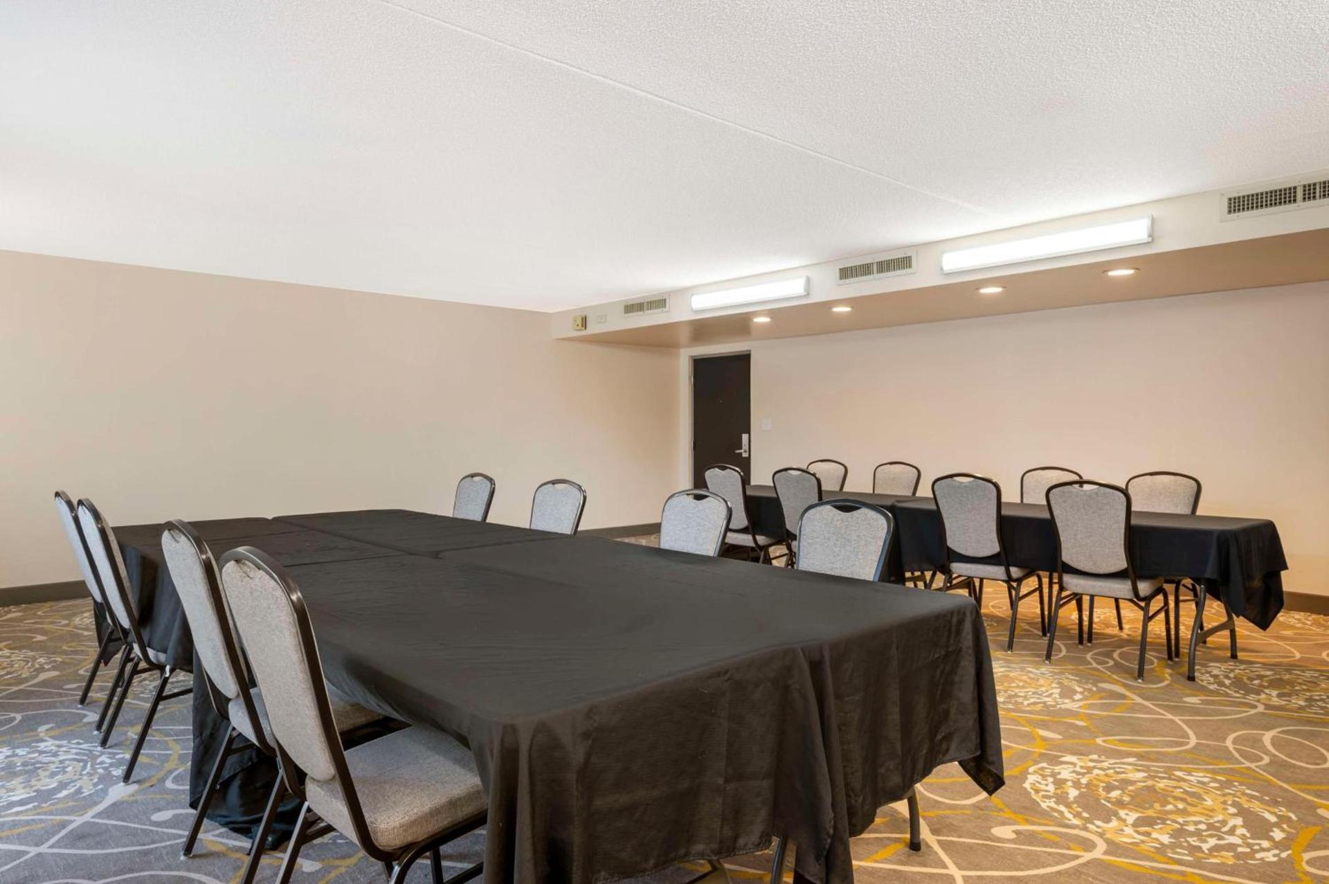 Best Western Ashbury Inn photo 29