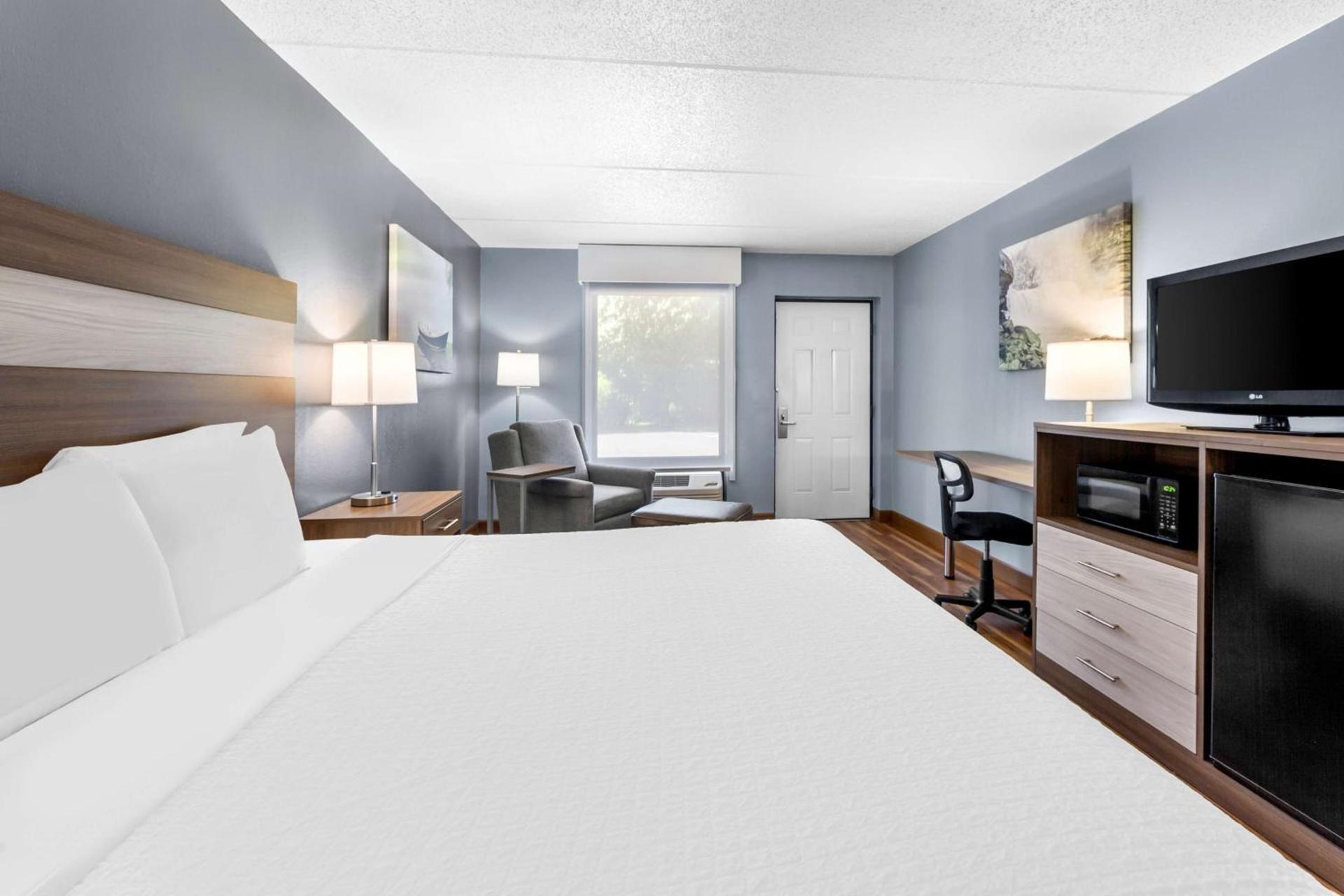 Quality Inn photo 13