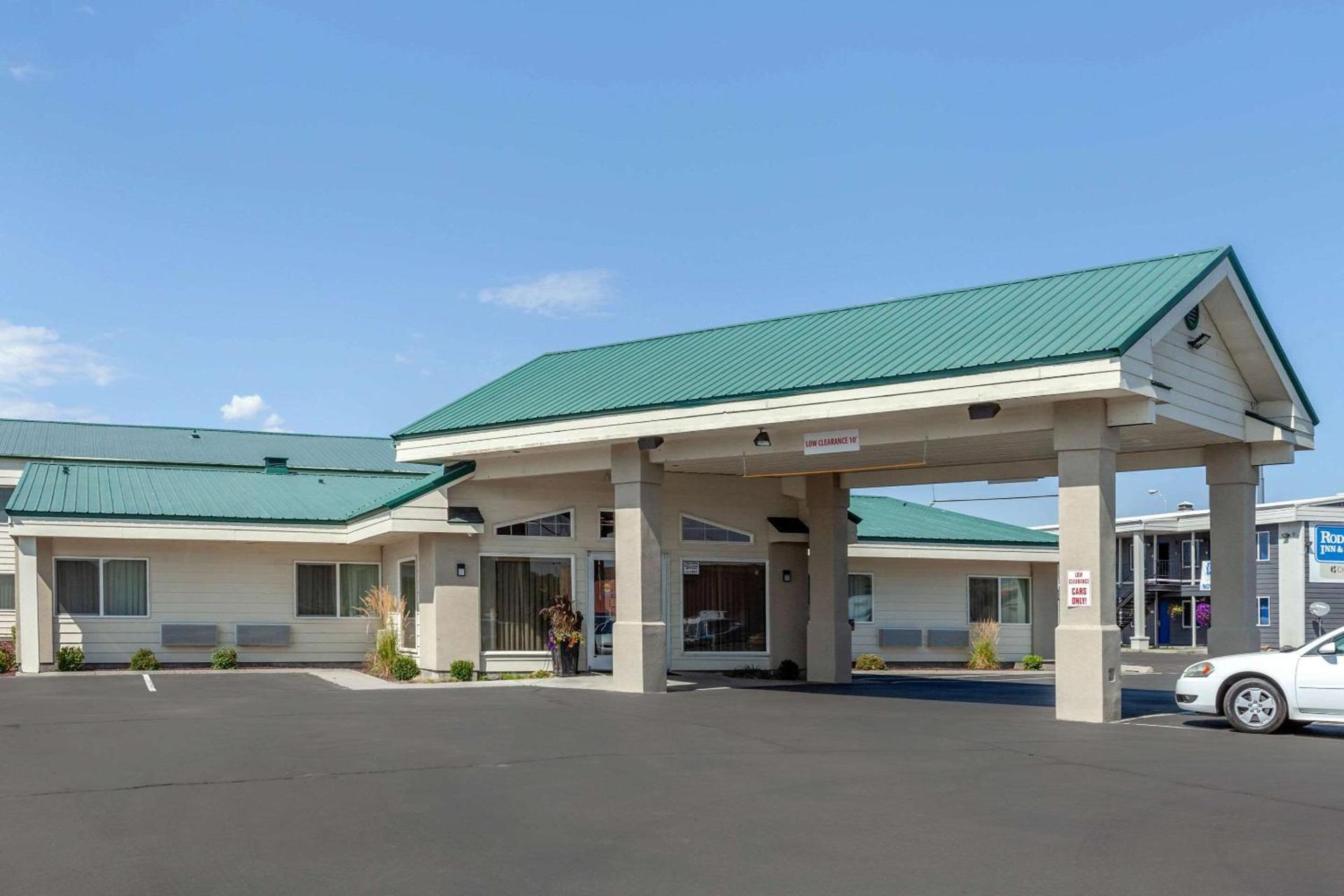 Quality Inn Ontario photo 2