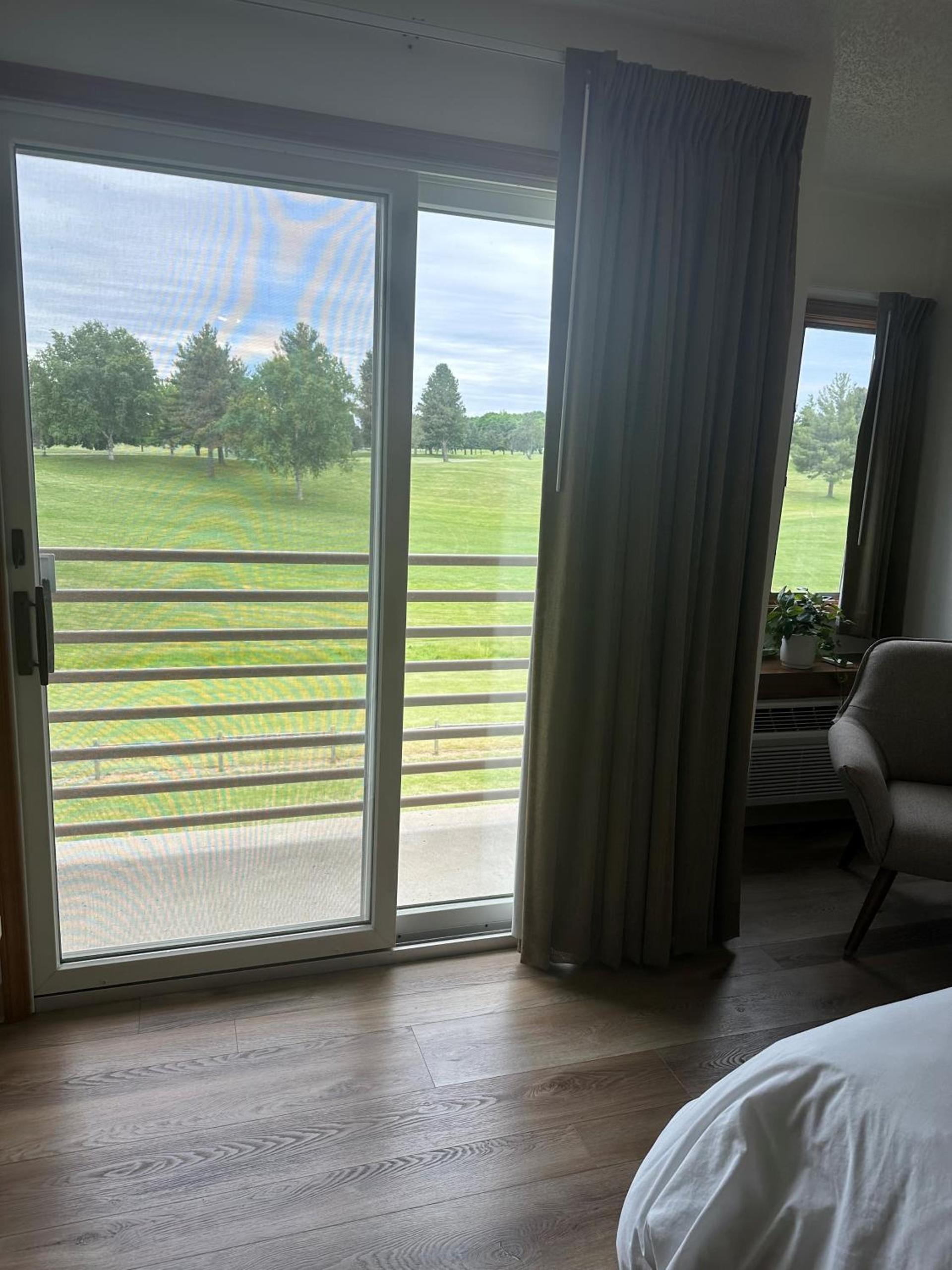 Lakeview Hills Golf & Resort photo 11