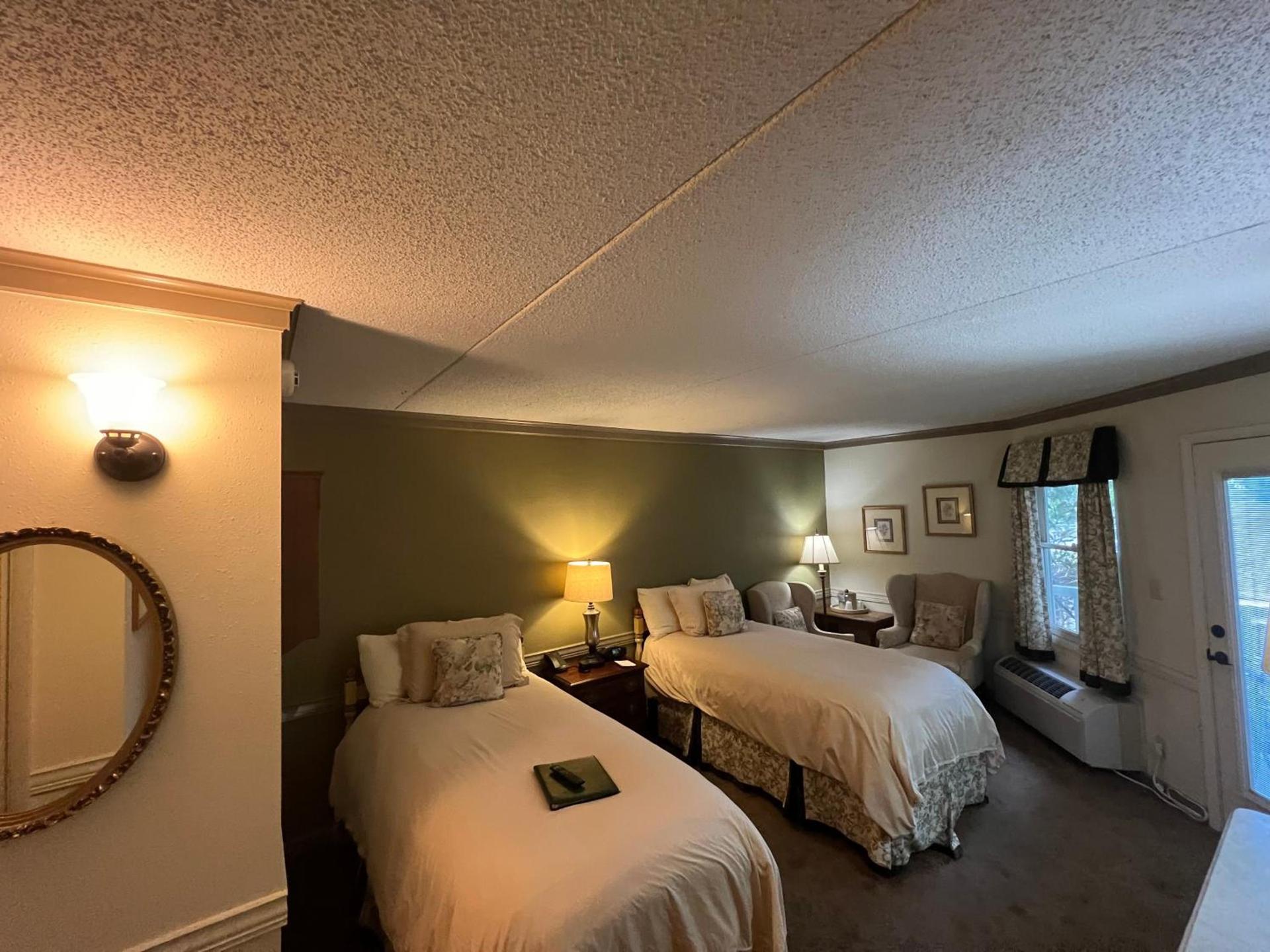 Highlands Inn photo 27