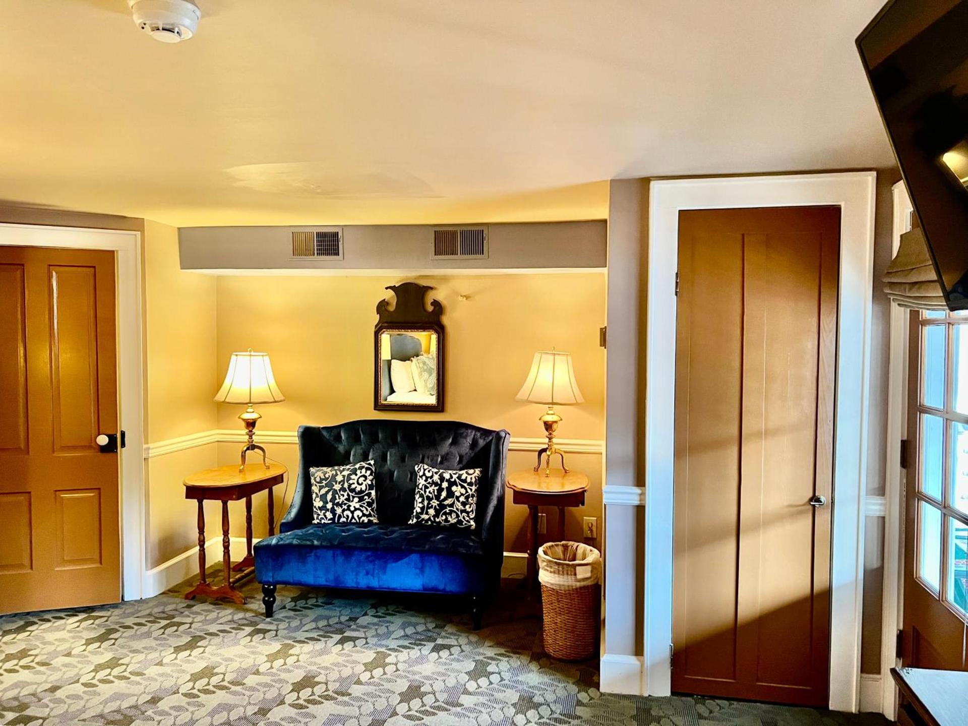 Highlands Inn photo 15