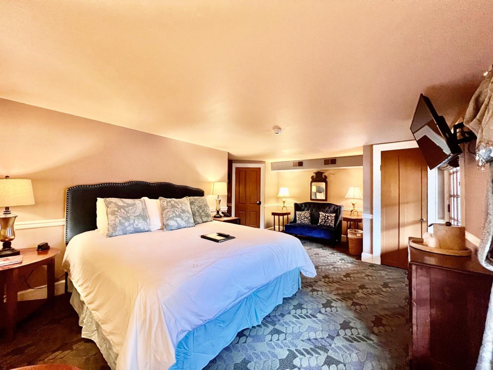 Highlands Inn photo 16