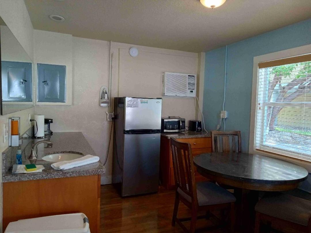 Knight's Key Suites photo 13