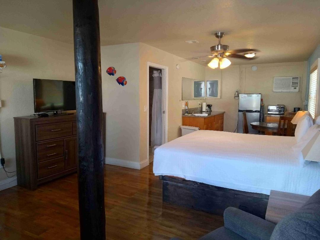 Knight's Key Suites photo 16