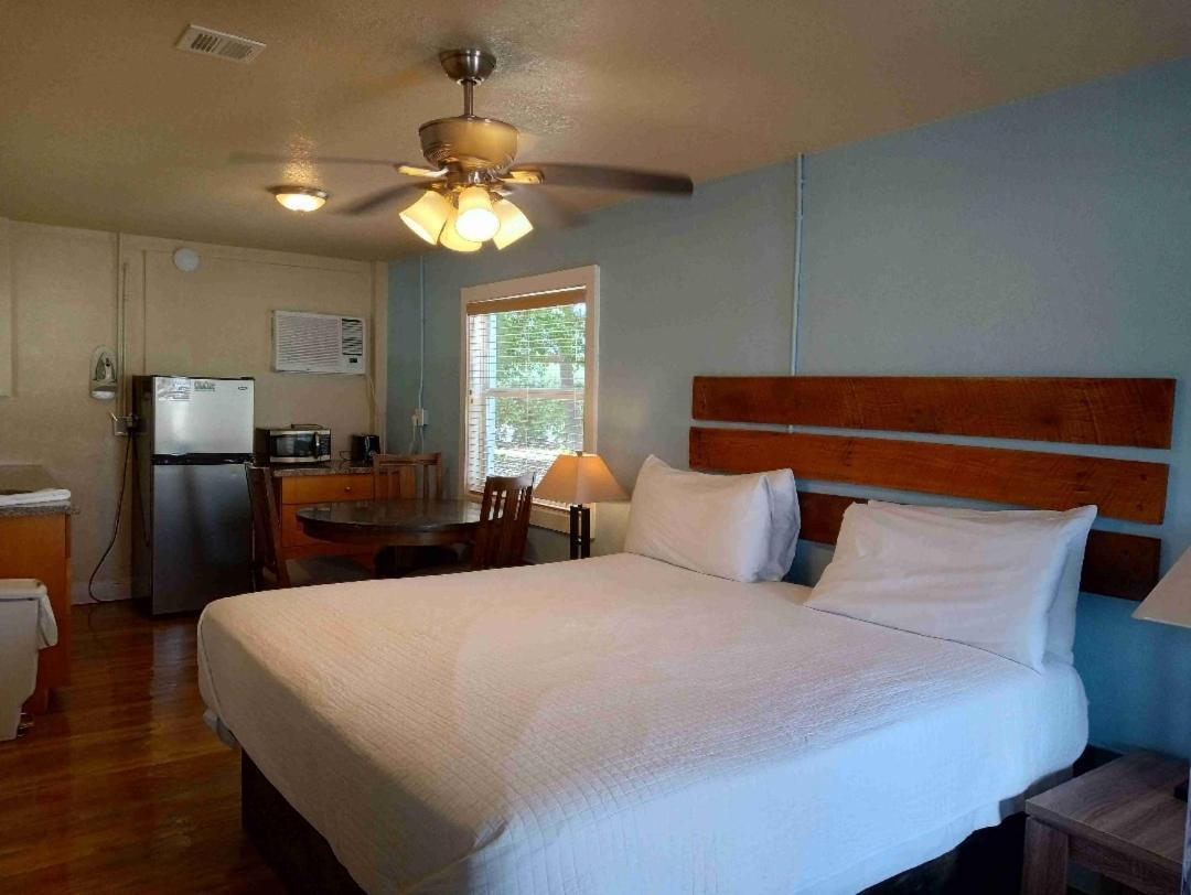 Knight's Key Suites photo 15
