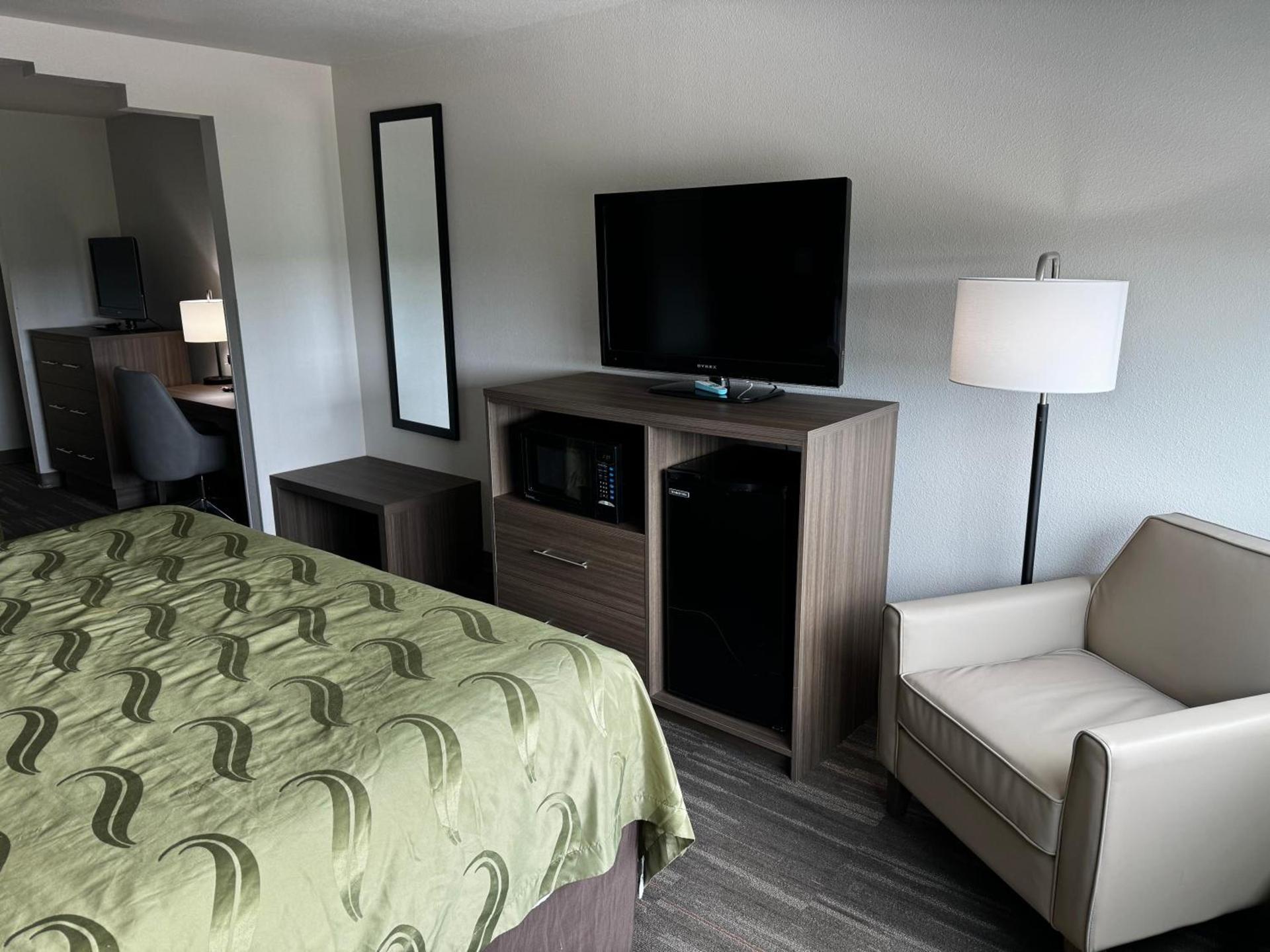 Quality Inn Near Seaworld - Lackland photo 61