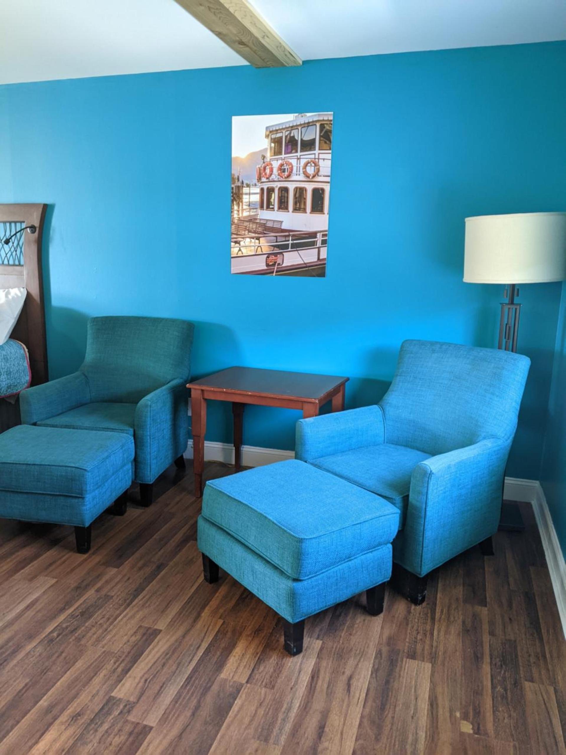 Riverboat Inn & Suites photo 57