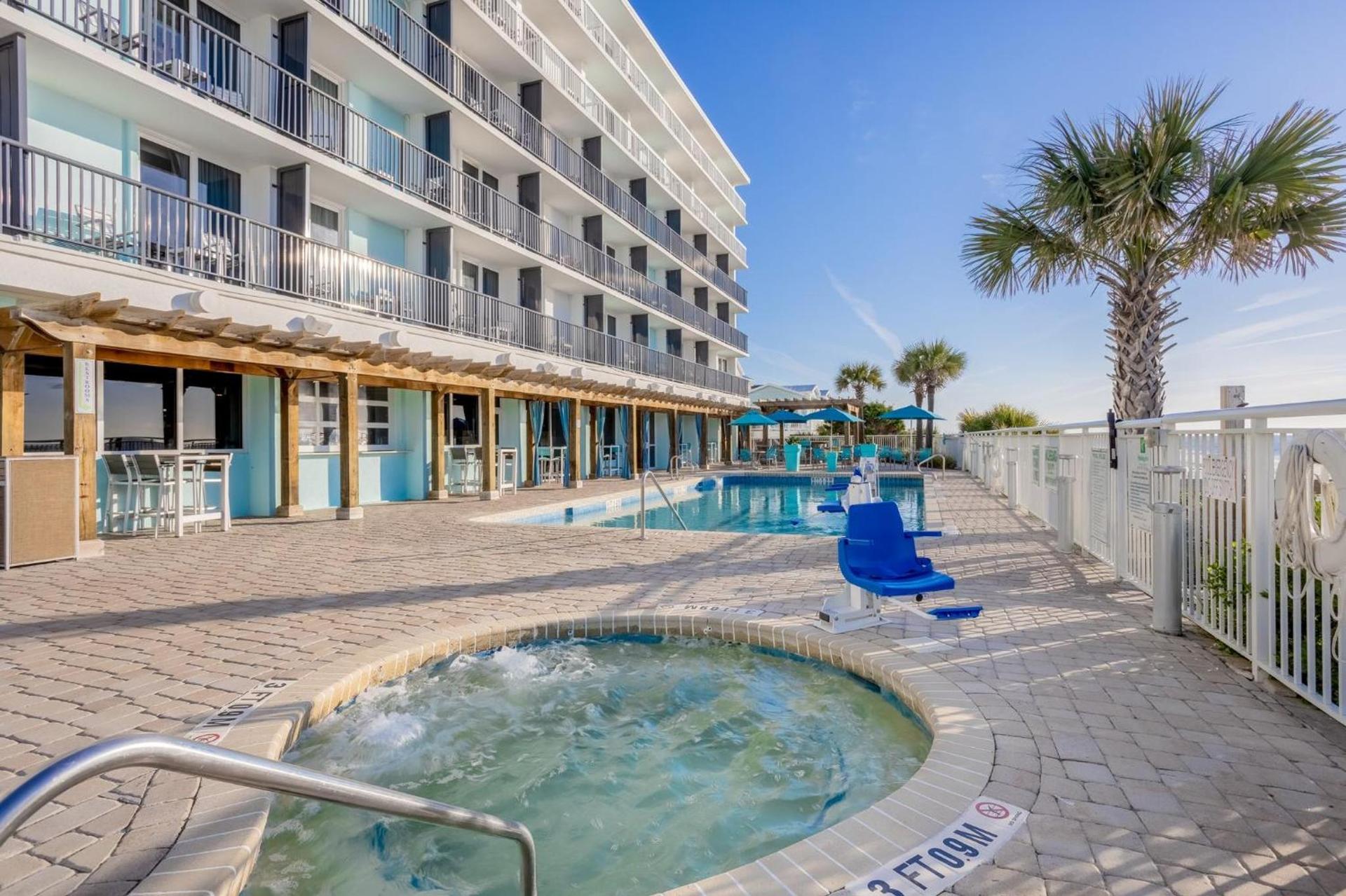 Holiday Inn Resort Oceanfront at Surfside Beach by IHG photo 54