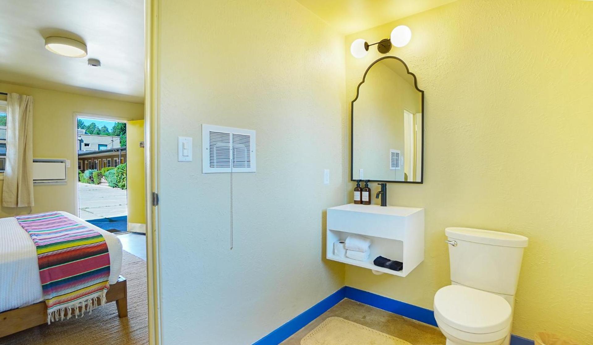 The Siesta Motel photo 10