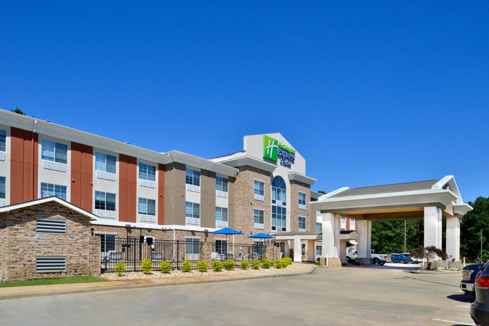 Holiday Inn Express Hotel & Suites Carthage by IHG — hotel in Carthage