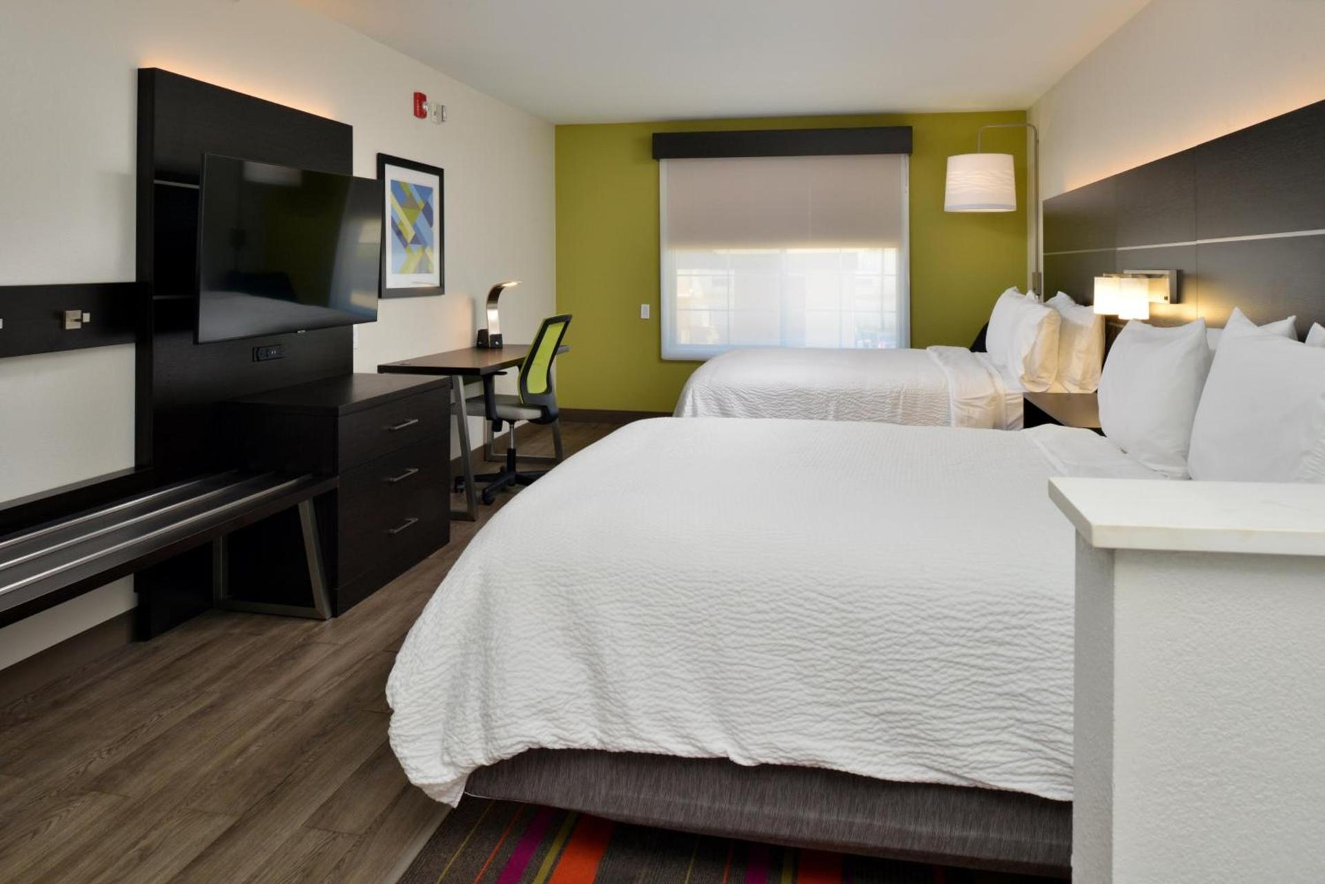 Holiday Inn Express Hotel & Suites Carthage by IHG photo 34