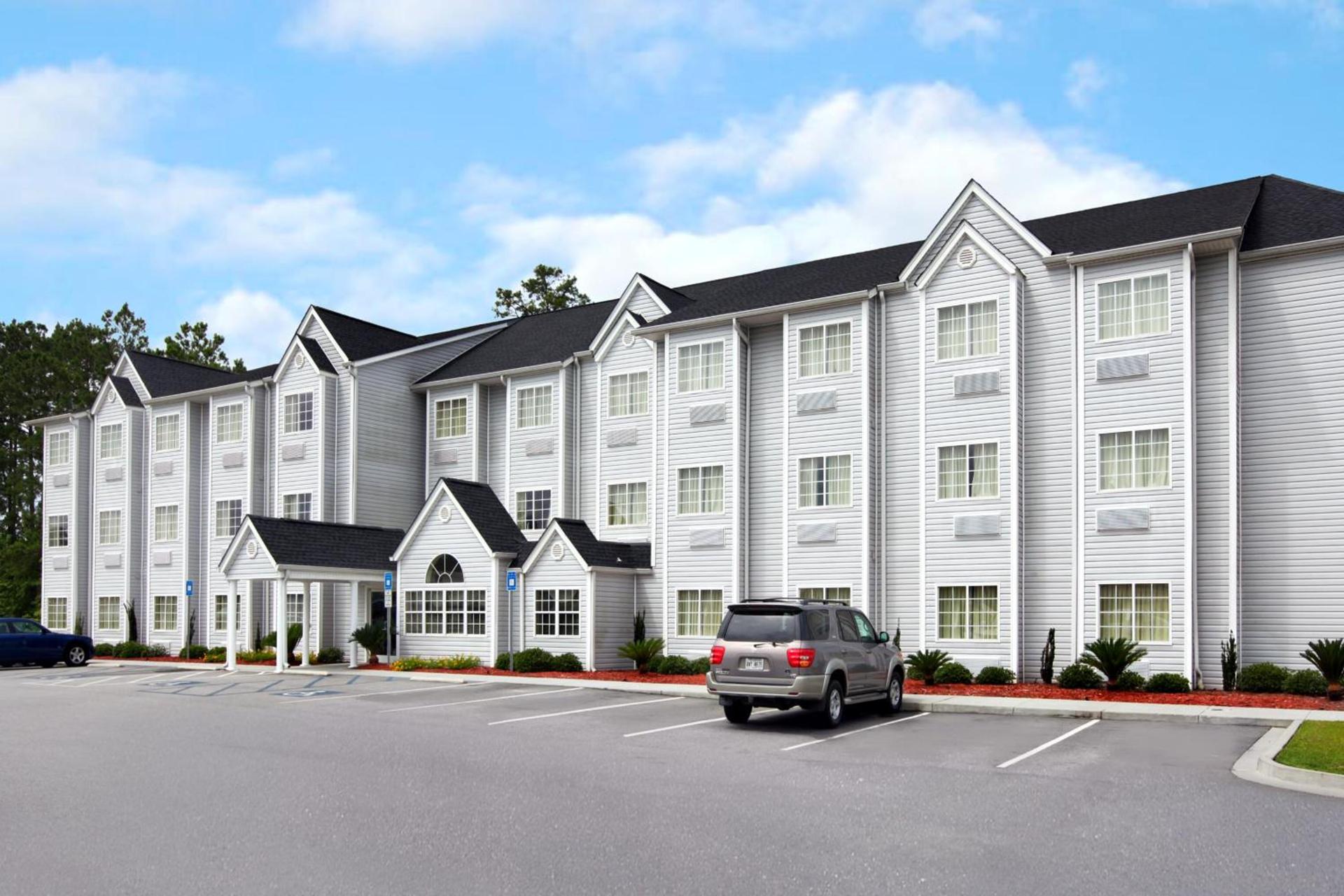 Rincon Inn and Suites photo 2