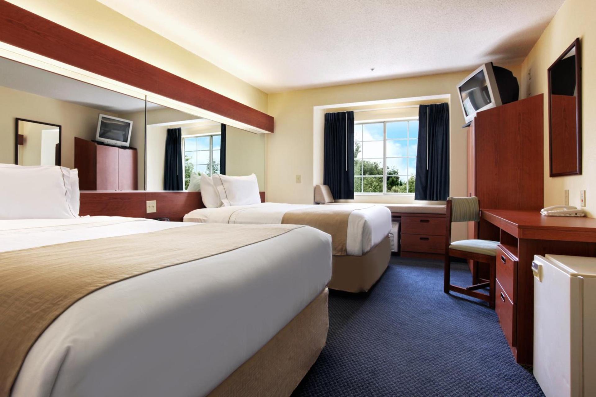Rincon Inn and Suites photo 9