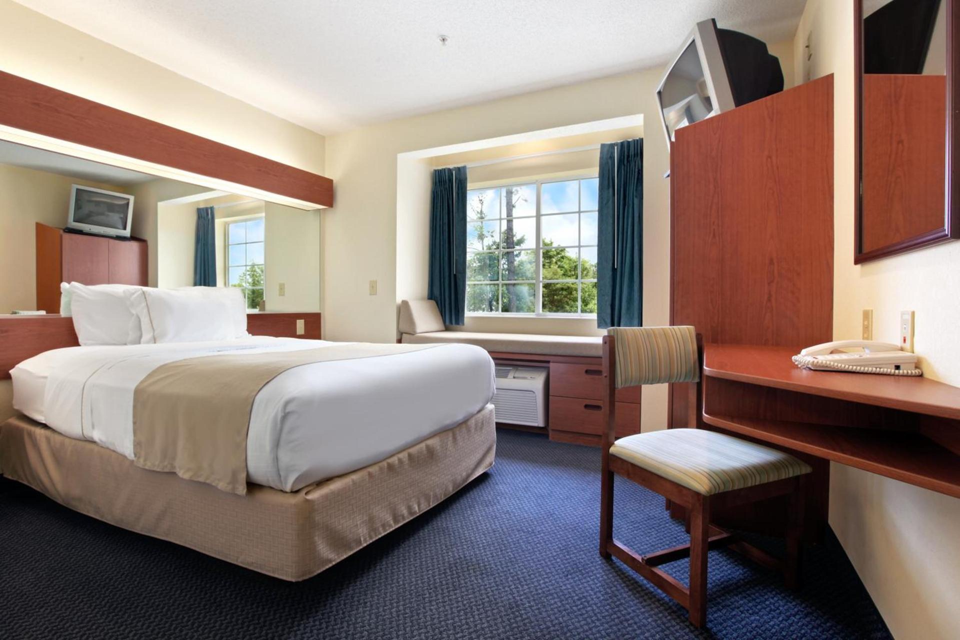 Rincon Inn and Suites photo 16