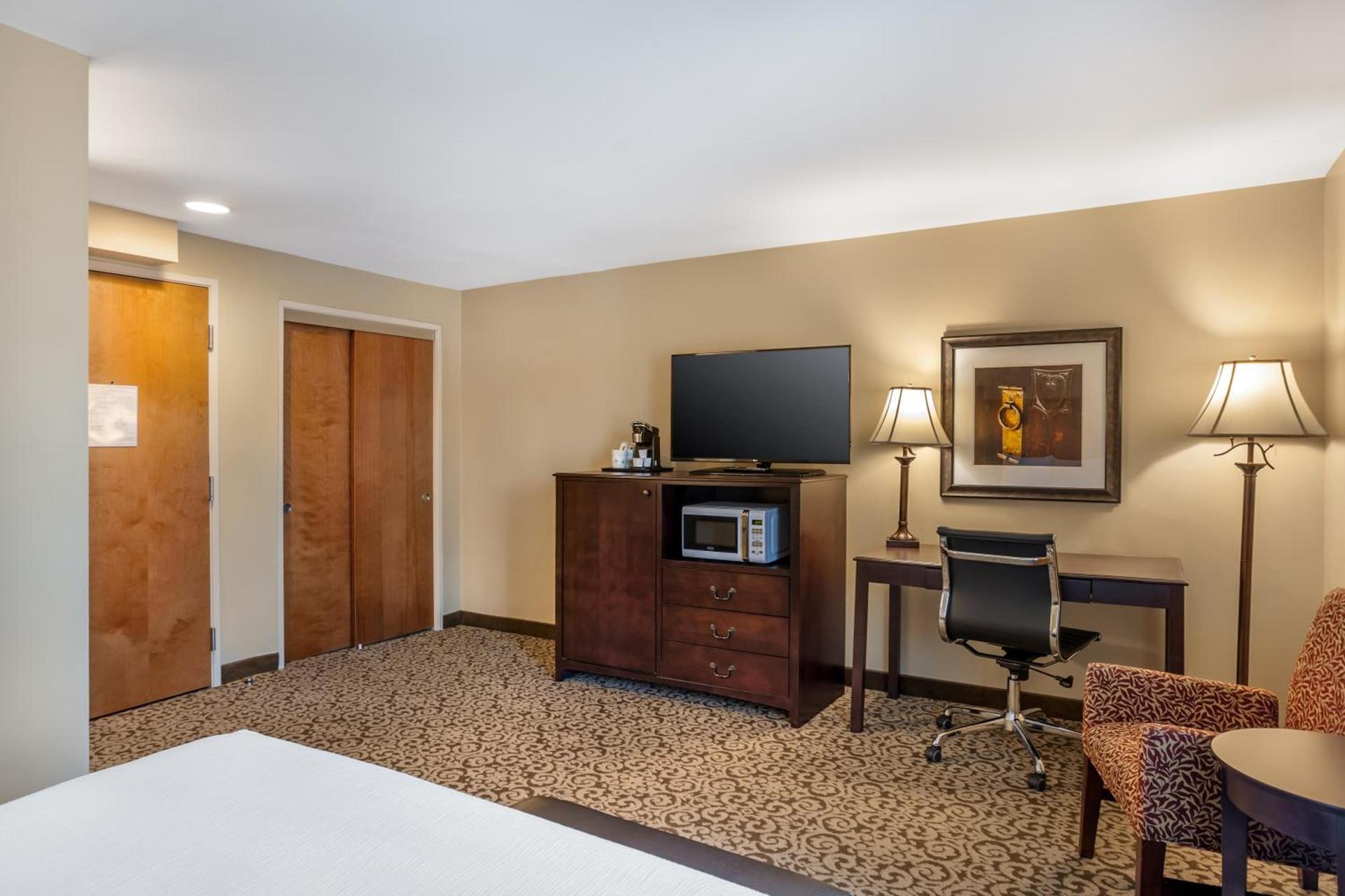Best Western Plus Intercourse Village Inn photo 68