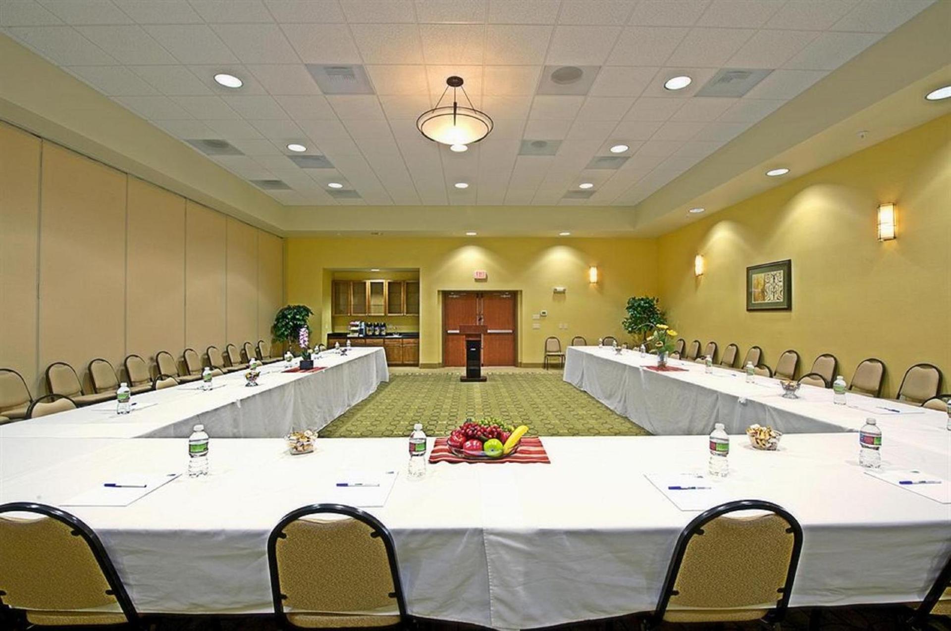GreenTree Inn and Suites Florence, AZ photo 31