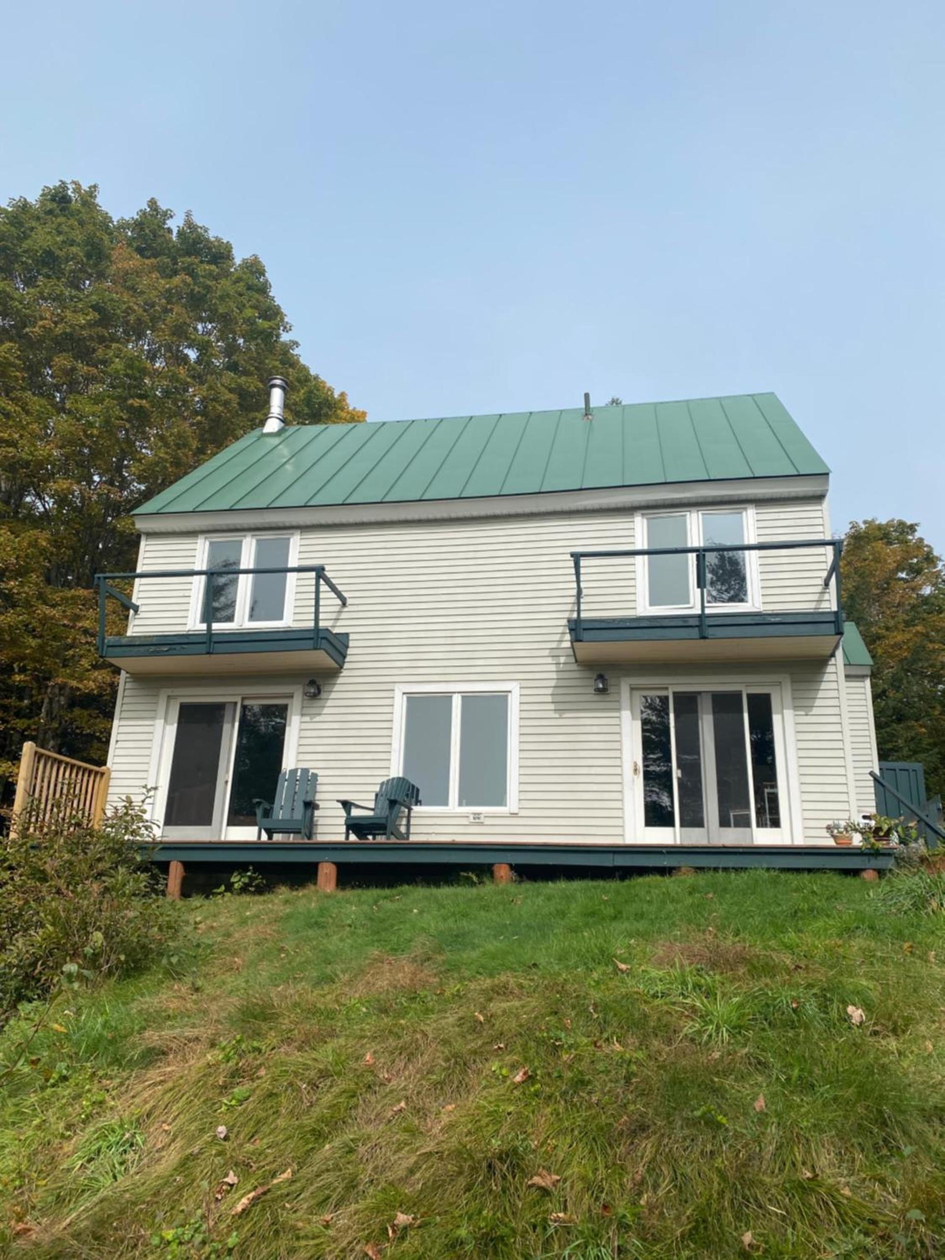 Craftsbury Farmhouse photo 4