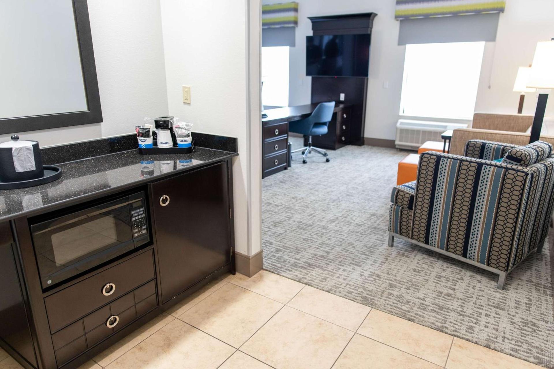 Hampton Inn & Suites Effingham photo 39