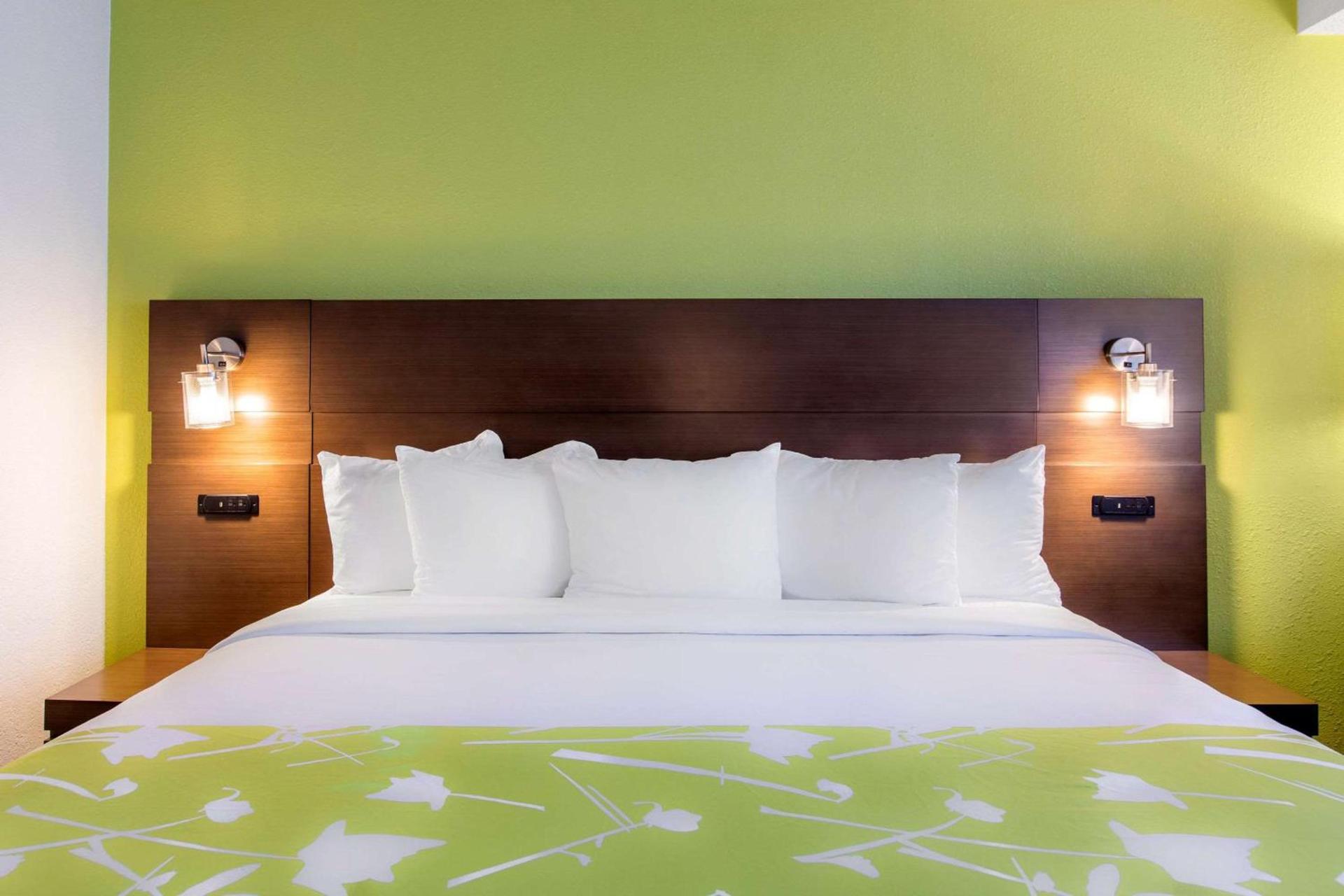 Radisson Hotel Grand Rapids Riverfront photo 26