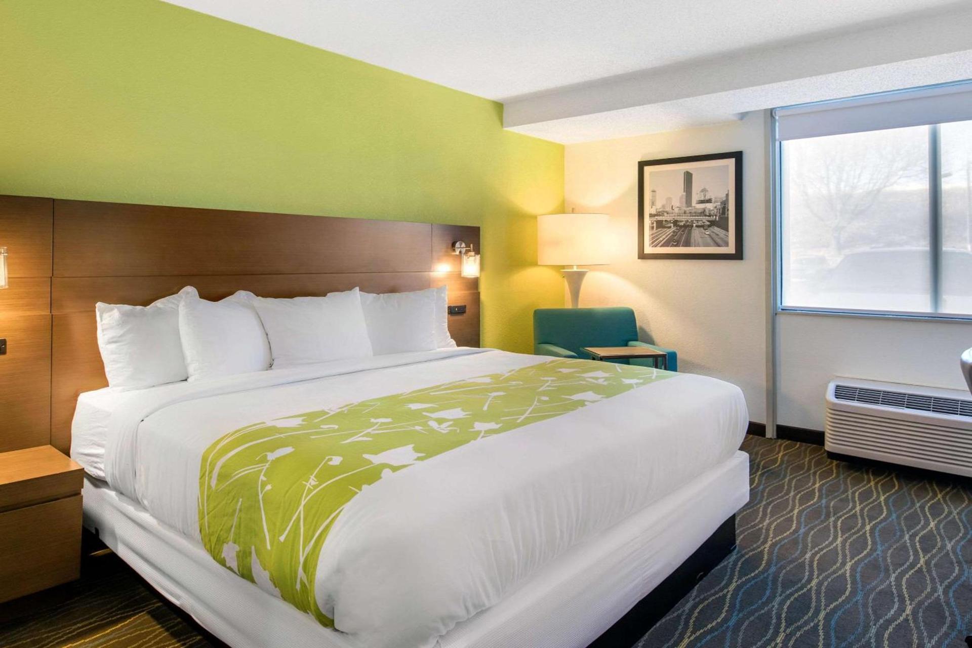 Radisson Hotel Grand Rapids Riverfront photo 25