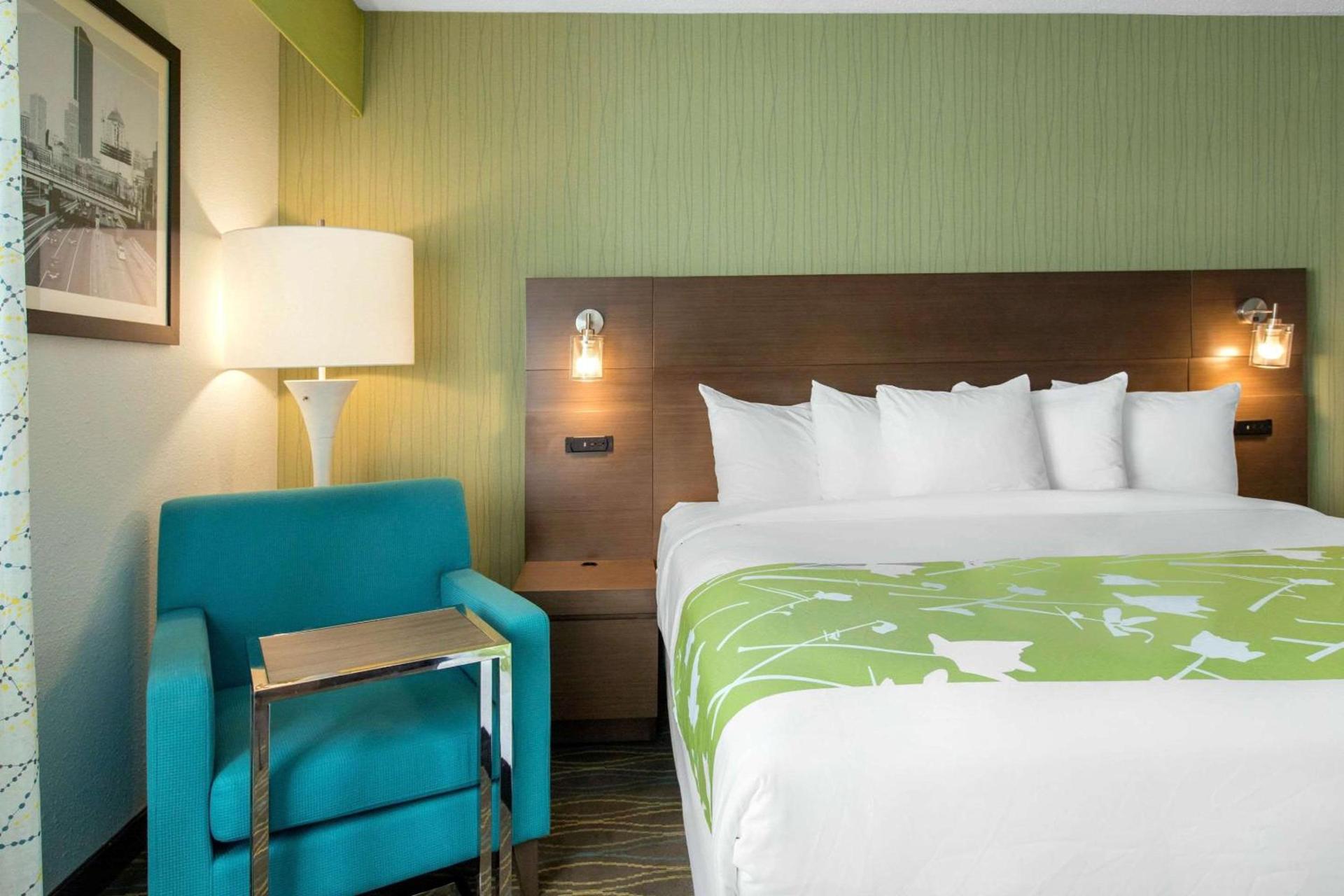 Radisson Hotel Grand Rapids Riverfront photo 74